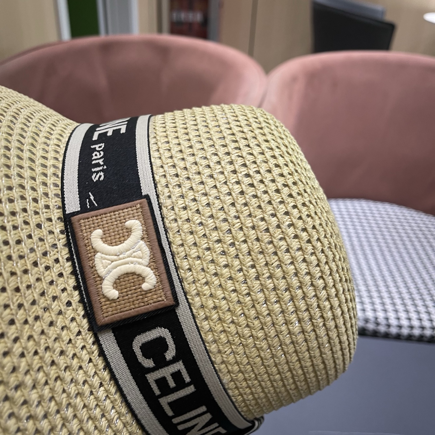 【CELINE赛琳】新款织带款镂空编织草帽，度假休闲必备，优雅大方的一款