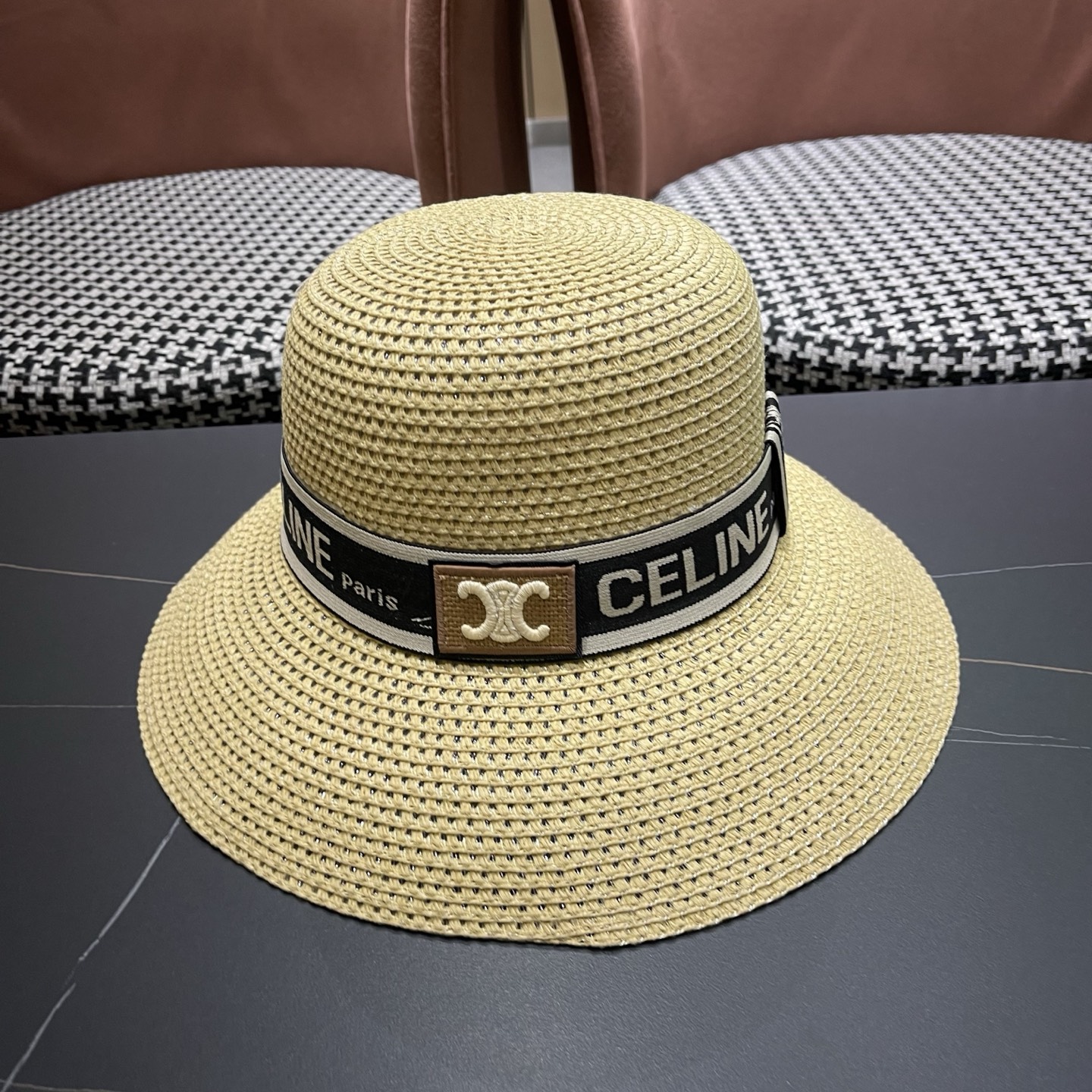 【CELINE赛琳】新款织带款镂空编织草帽，度假休闲必备，优雅大方的一款