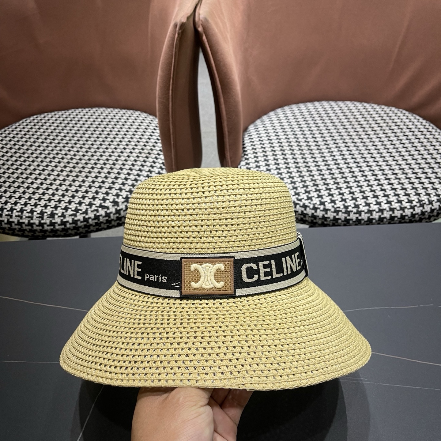 【CELINE赛琳】新款织带款镂空编织草帽，度假休闲必备，优雅大方的一款