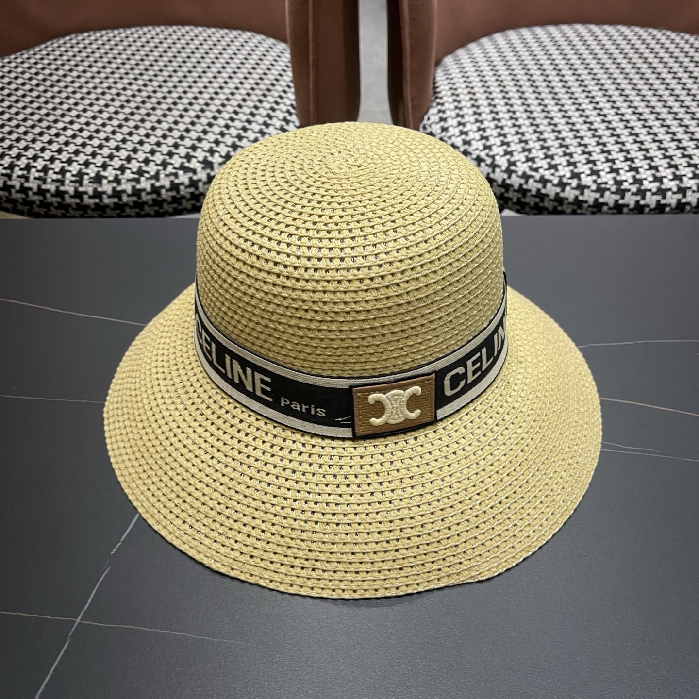 【CELINE赛琳】新款织带款镂空编织草帽，度假休闲必备，优雅大方的一款