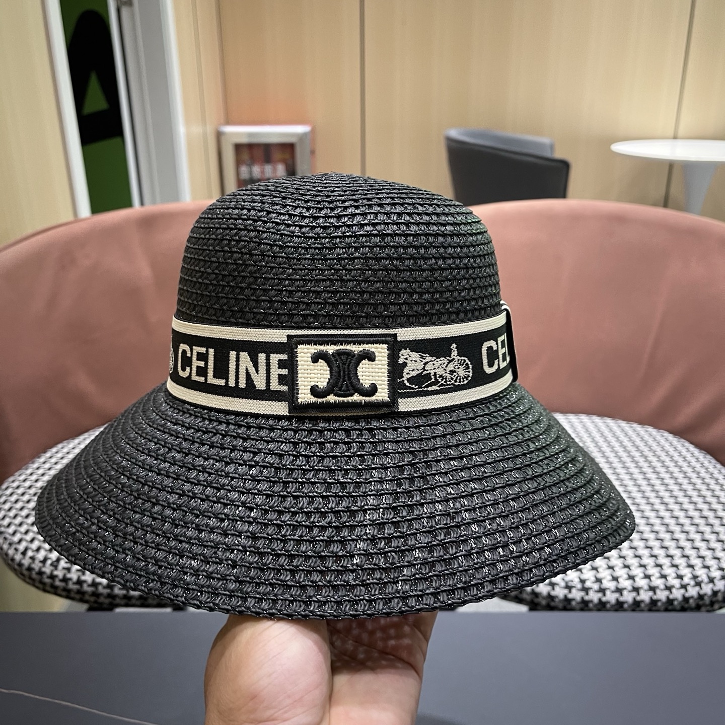 【CELINE赛琳】新款织带款镂空编织草帽，度假休闲必备，优雅大方的一款