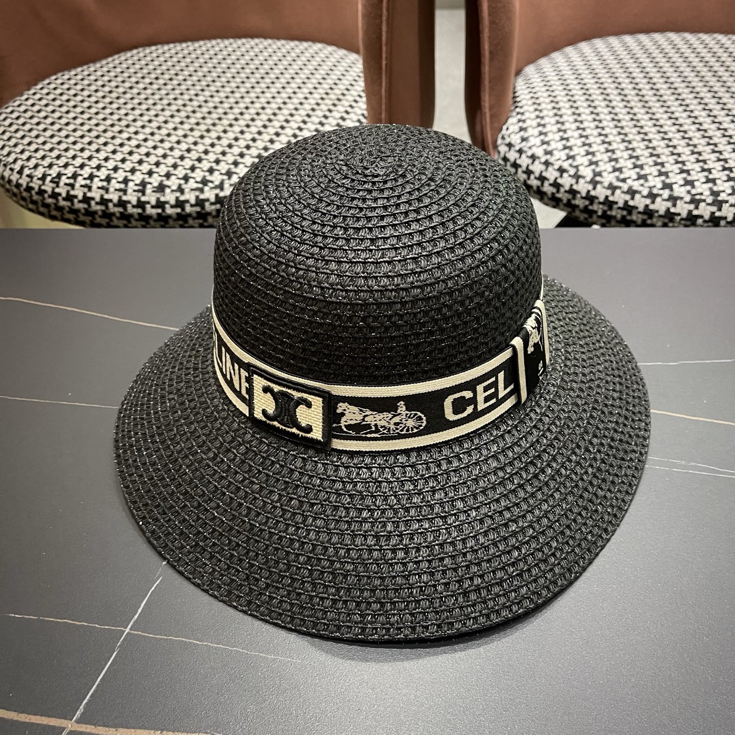 【CELINE赛琳】新款织带款镂空编织草帽，度假休闲必备，优雅大方的一款