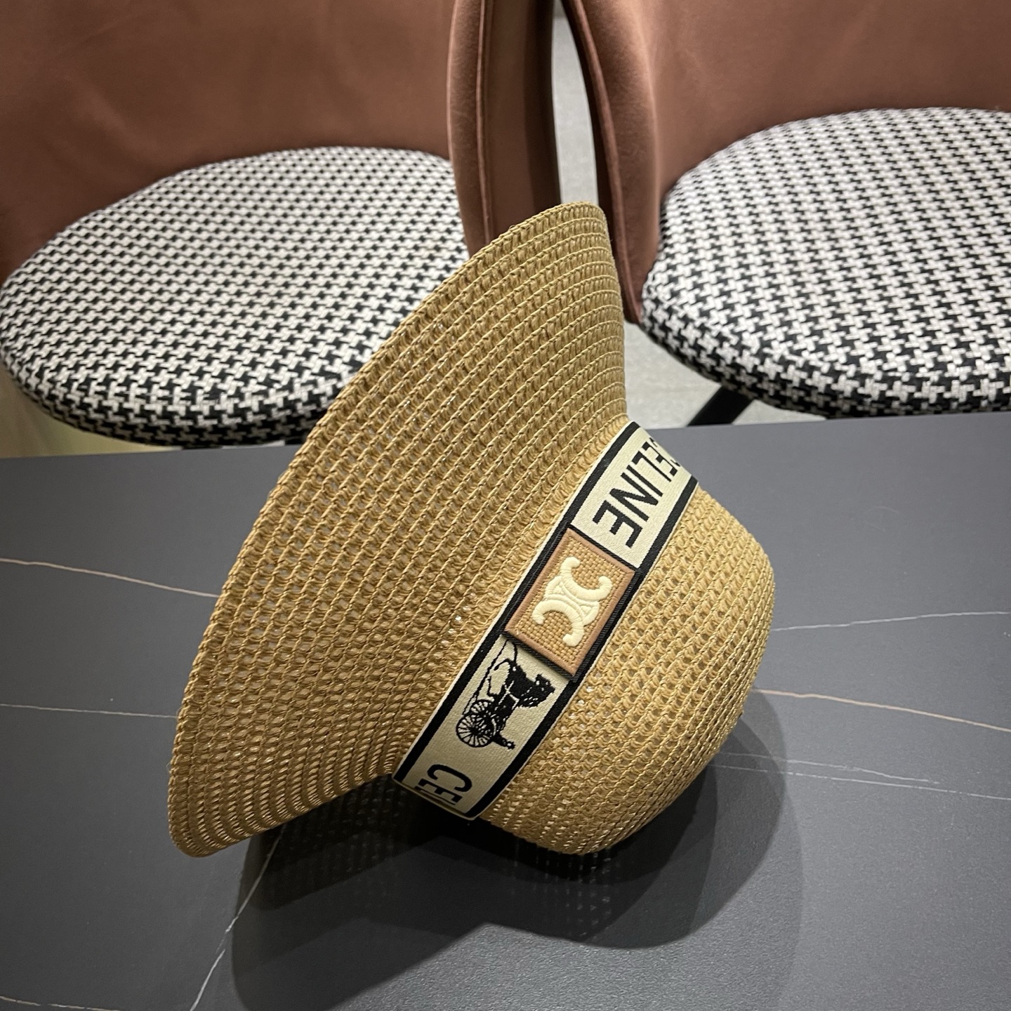 【CELINE赛琳】新款织带款镂空编织草帽，度假休闲必备，优雅大方的一款