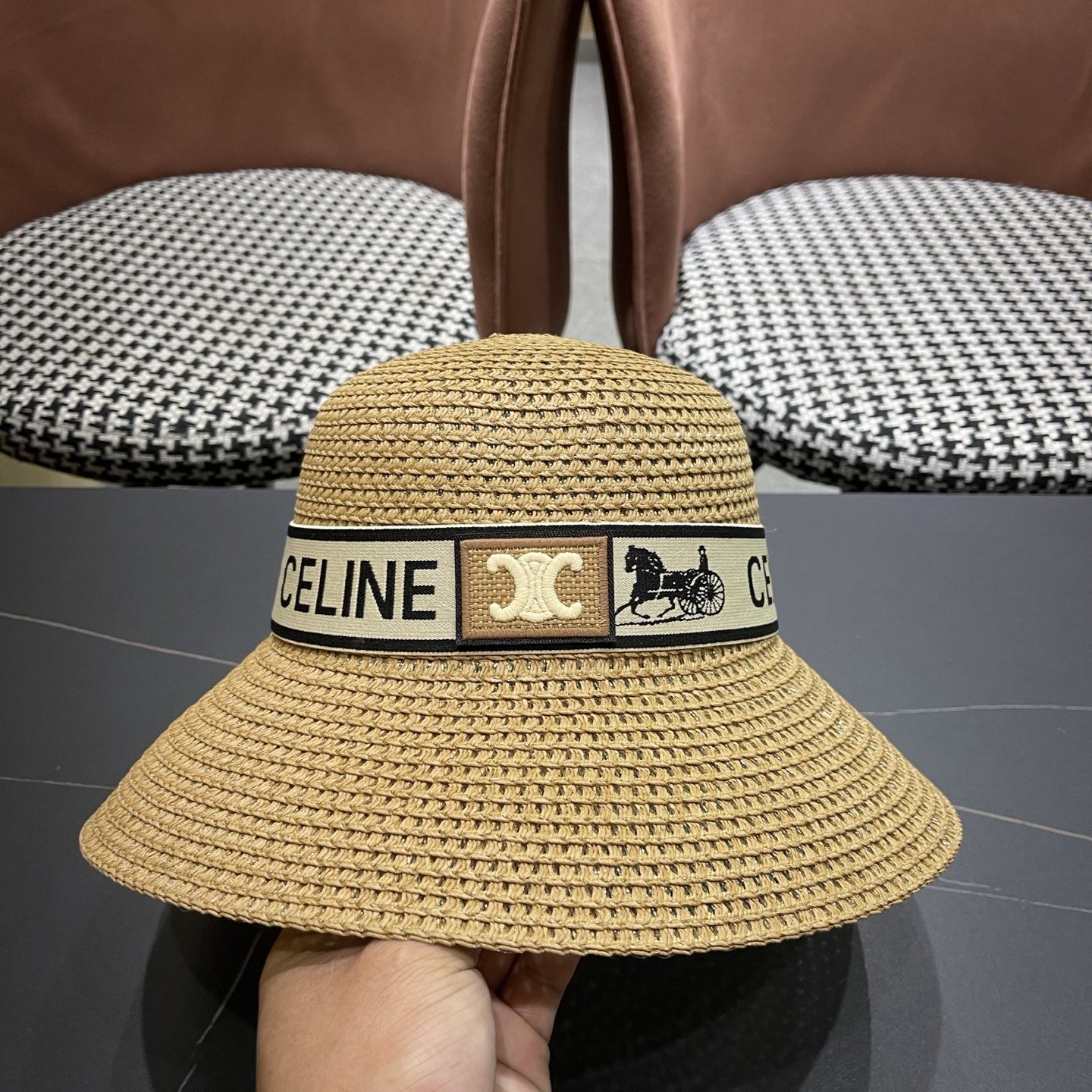 【CELINE赛琳】新款织带款镂空编织草帽，度假休闲必备，优雅大方的一款