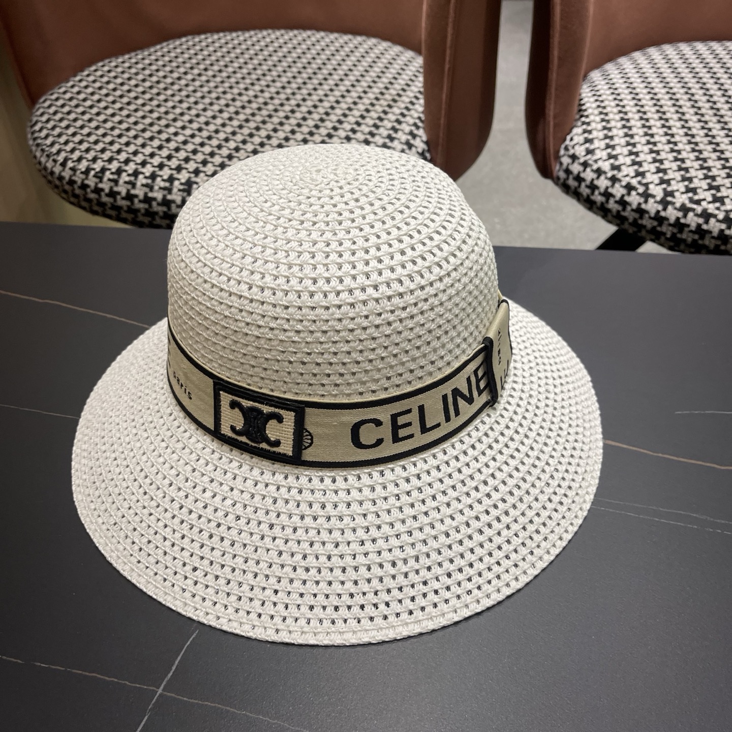 【CELINE赛琳】新款织带款镂空编织草帽，度假休闲必备，优雅大方的一款