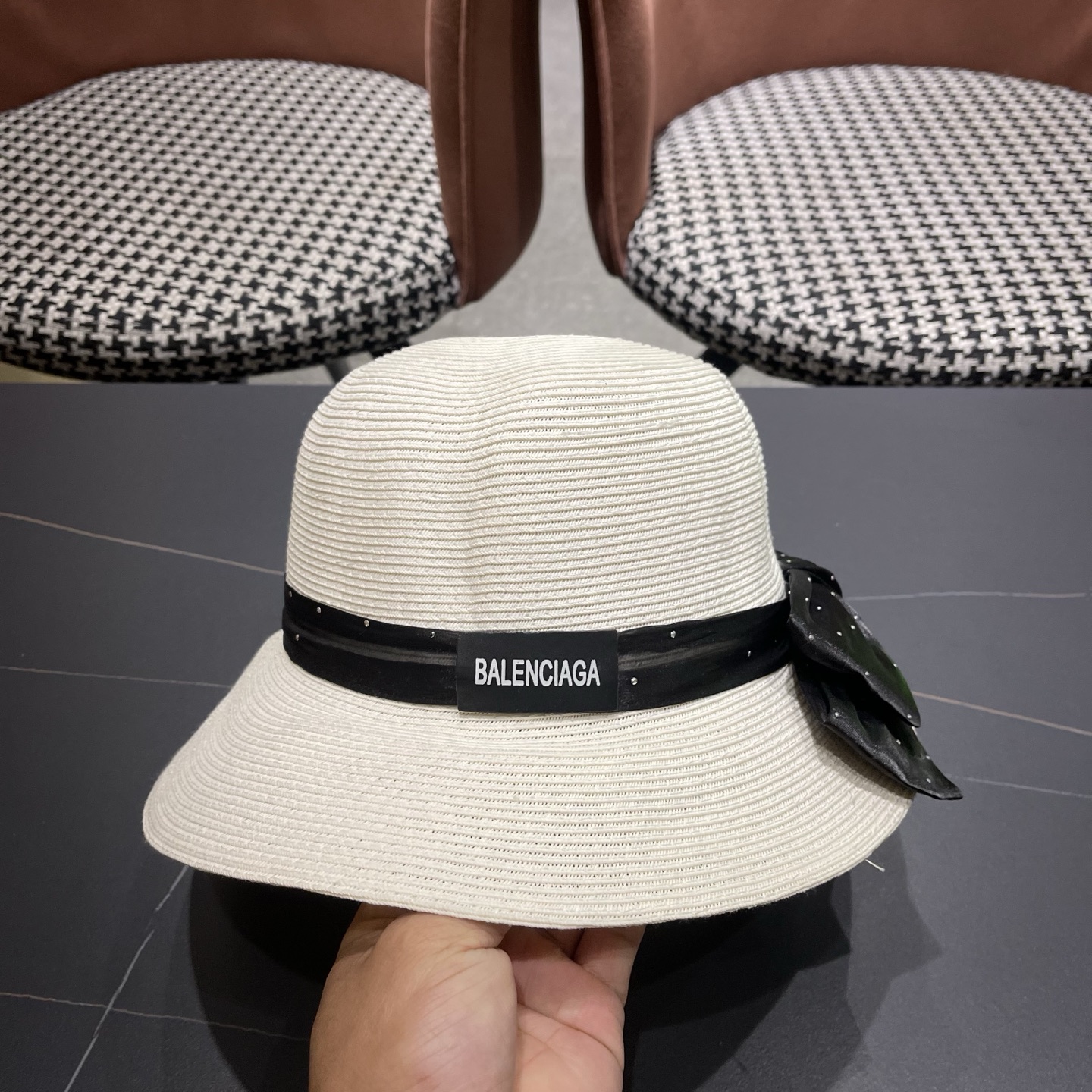 Balenciaga巴黎世家 法国欧洲风小檐礼帽女蝴蝶结盆帽优雅遮阳防晒渔 夫帽出游逛街草帽 