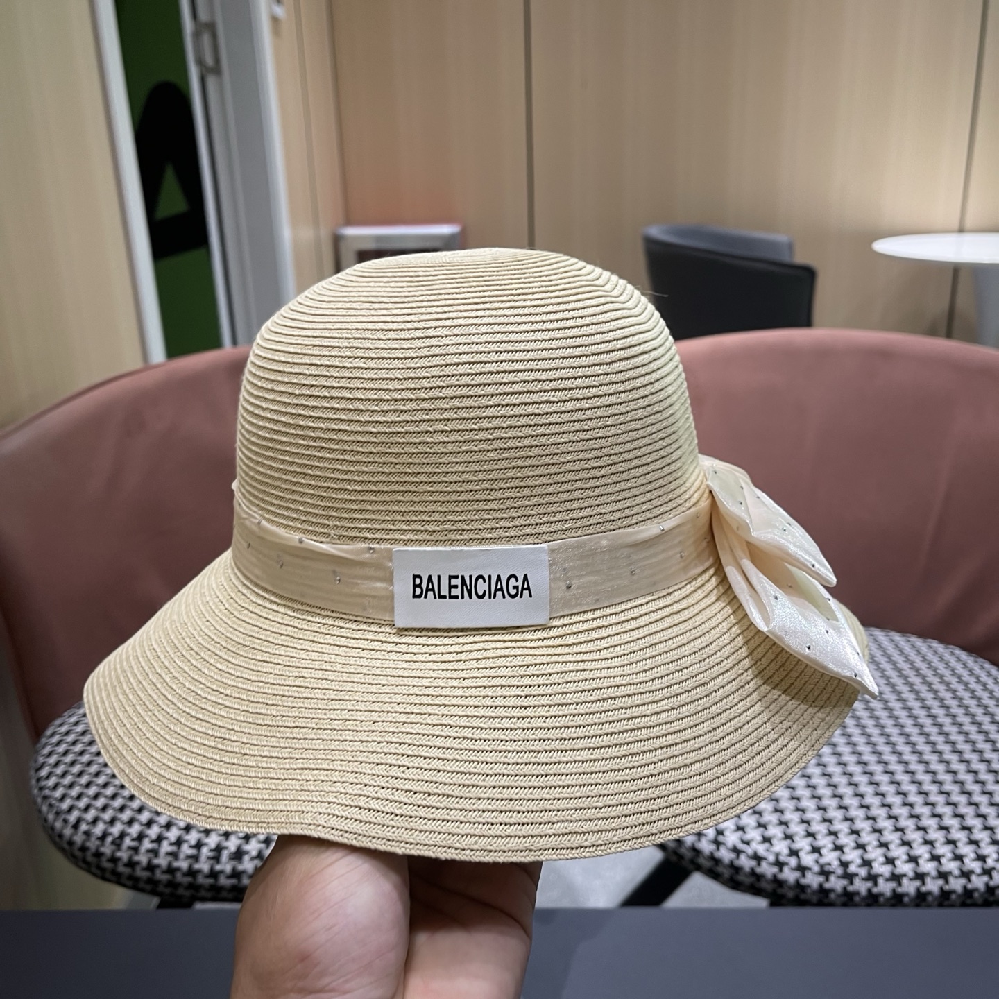 Balenciaga巴黎世家 法国欧洲风小檐礼帽女蝴蝶结盆帽优雅遮阳防晒渔 夫帽出游逛街草帽 