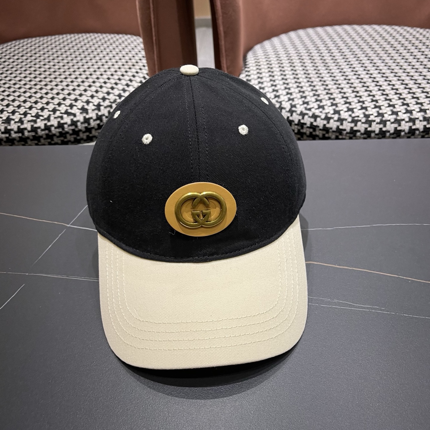 【GUCCI 古奇】做工精细透气舒适❤️日韩时尚潮流❤️❤️❤️棒球帽原单品质火爆来袭🎩工艺精美。。。高