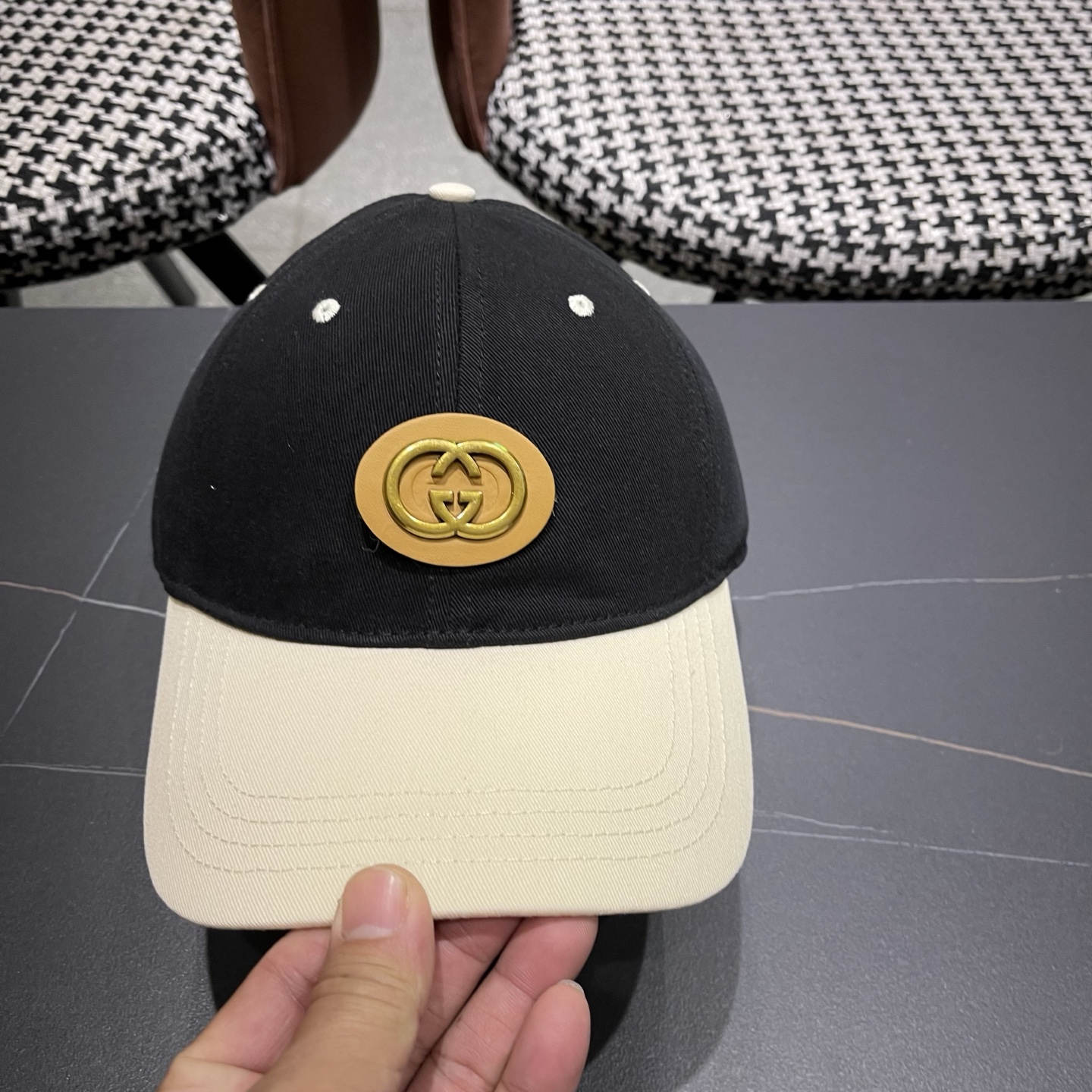 【GUCCI 古奇】做工精细透气舒适❤️日韩时尚潮流❤️❤️❤️棒球帽原单品质火爆来袭🎩工艺精美。。。高