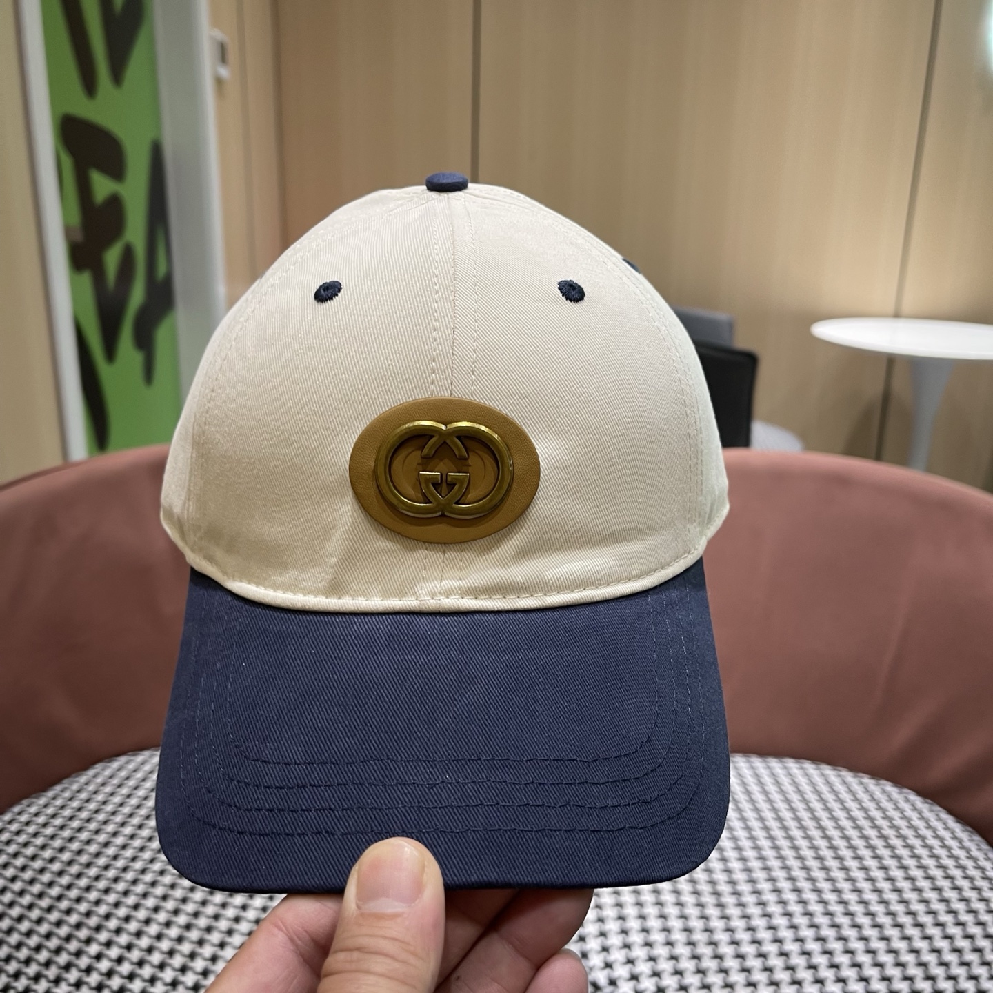 【GUCCI 古奇】做工精细透气舒适❤️日韩时尚潮流❤️❤️❤️棒球帽原单品质火爆来袭🎩工艺精美。。。高