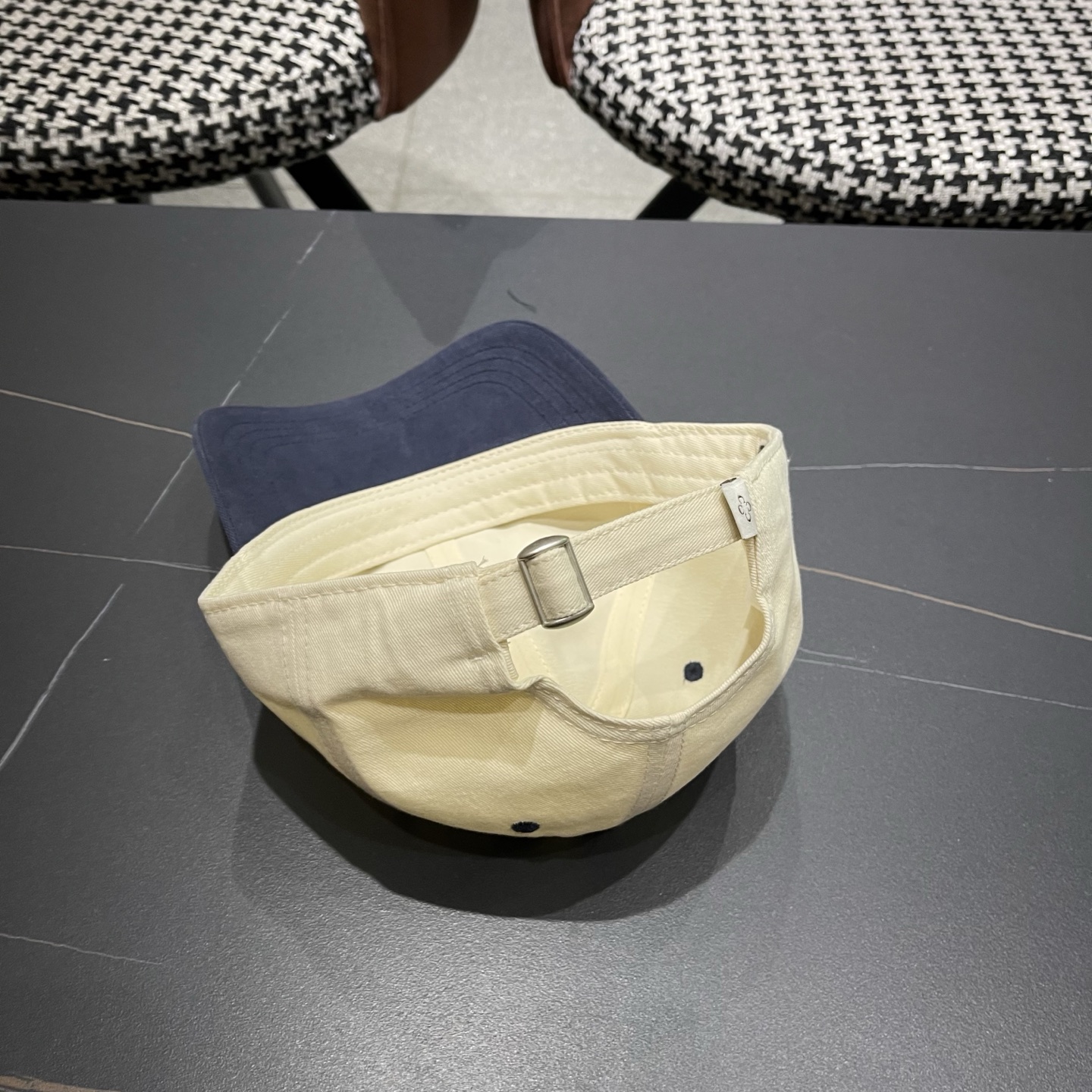 【GUCCI 古奇】做工精细透气舒适❤️日韩时尚潮流❤️❤️❤️棒球帽原单品质火爆来袭🎩工艺精美。。。高