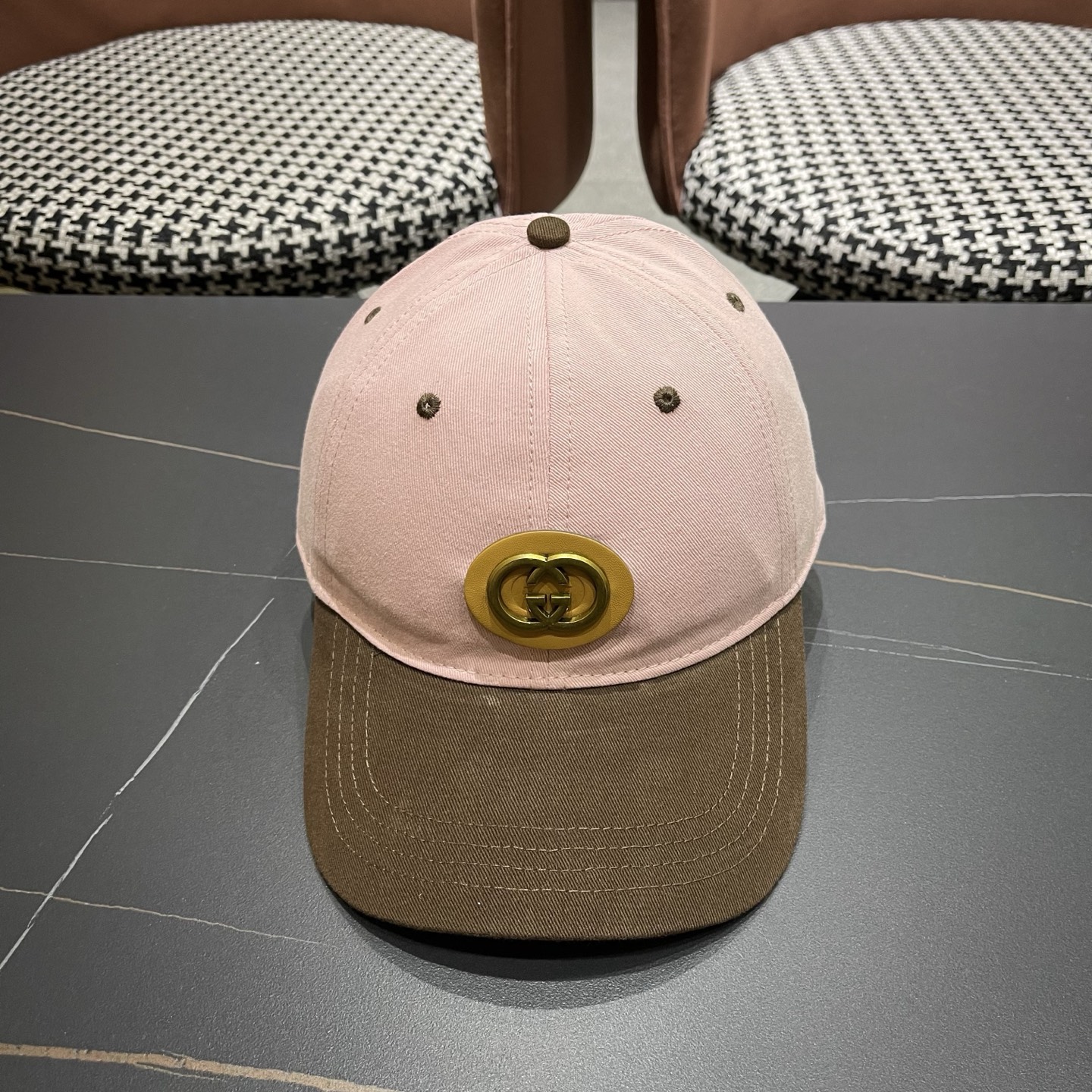 【GUCCI 古奇】做工精细透气舒适❤️日韩时尚潮流❤️❤️❤️棒球帽原单品质火爆来袭🎩工艺精美。。。高