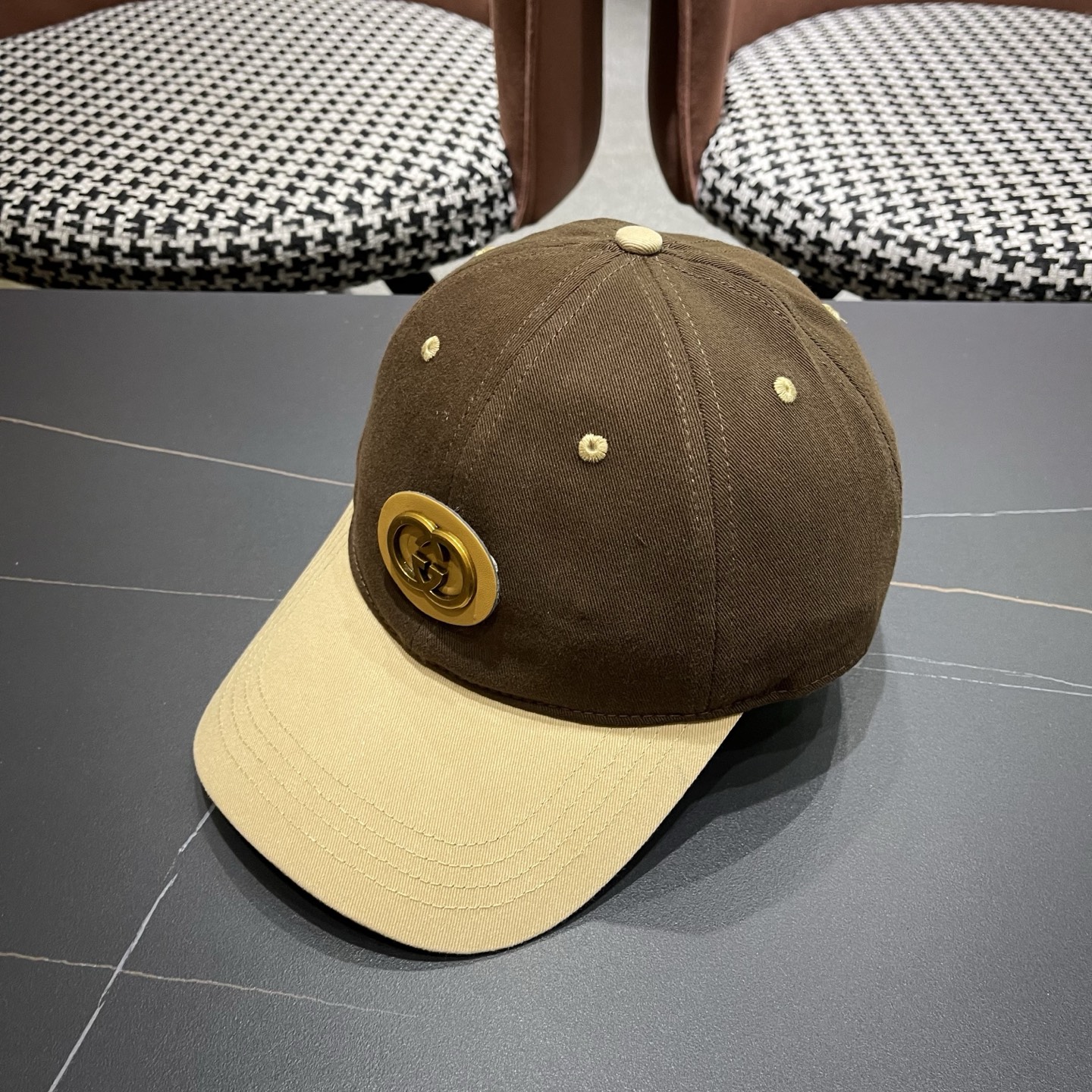 【GUCCI 古奇】做工精细透气舒适❤️日韩时尚潮流❤️❤️❤️棒球帽原单品质火爆来袭🎩工艺精美。。。高