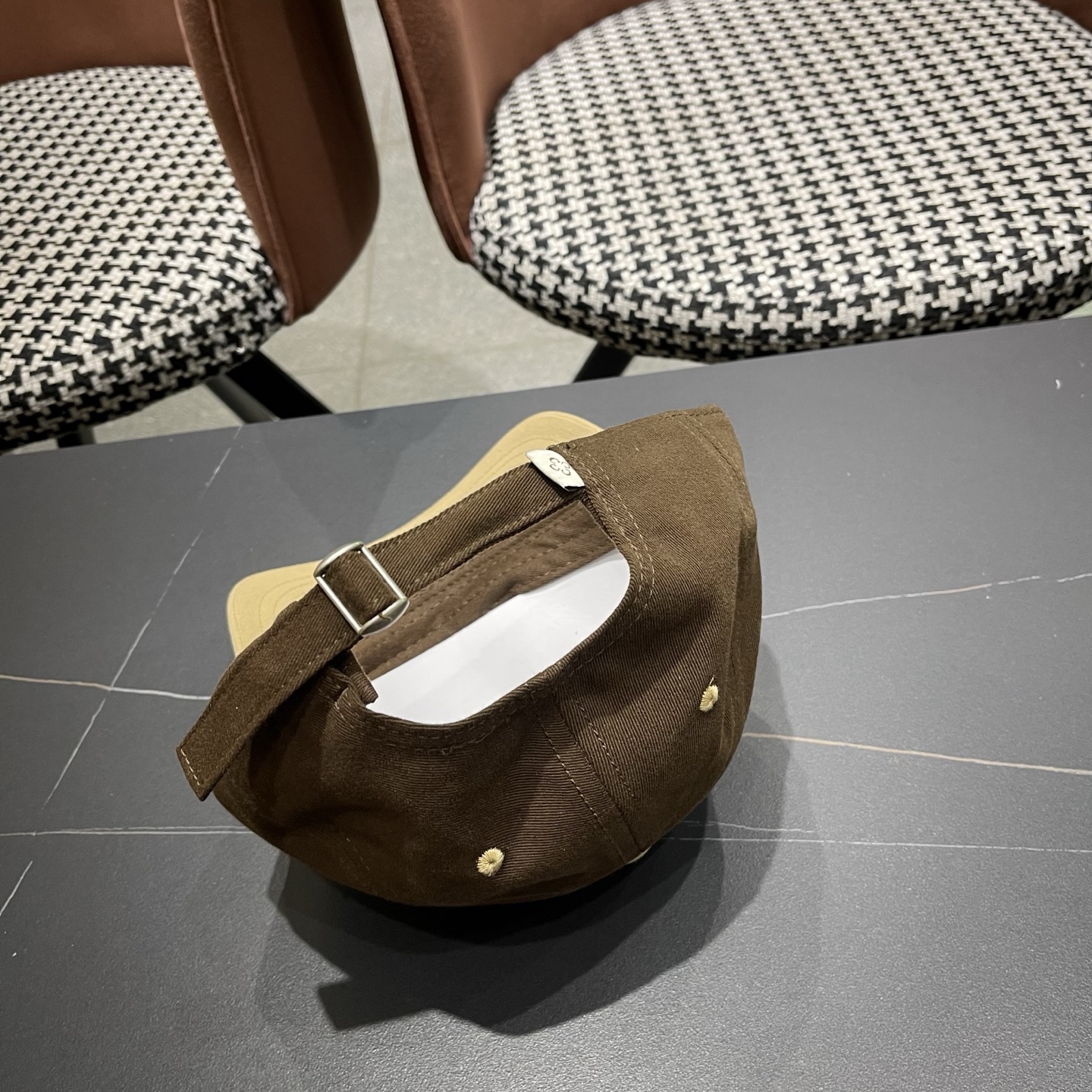 【GUCCI 古奇】做工精细透气舒适❤️日韩时尚潮流❤️❤️❤️棒球帽原单品质火爆来袭🎩工艺精美。。。高