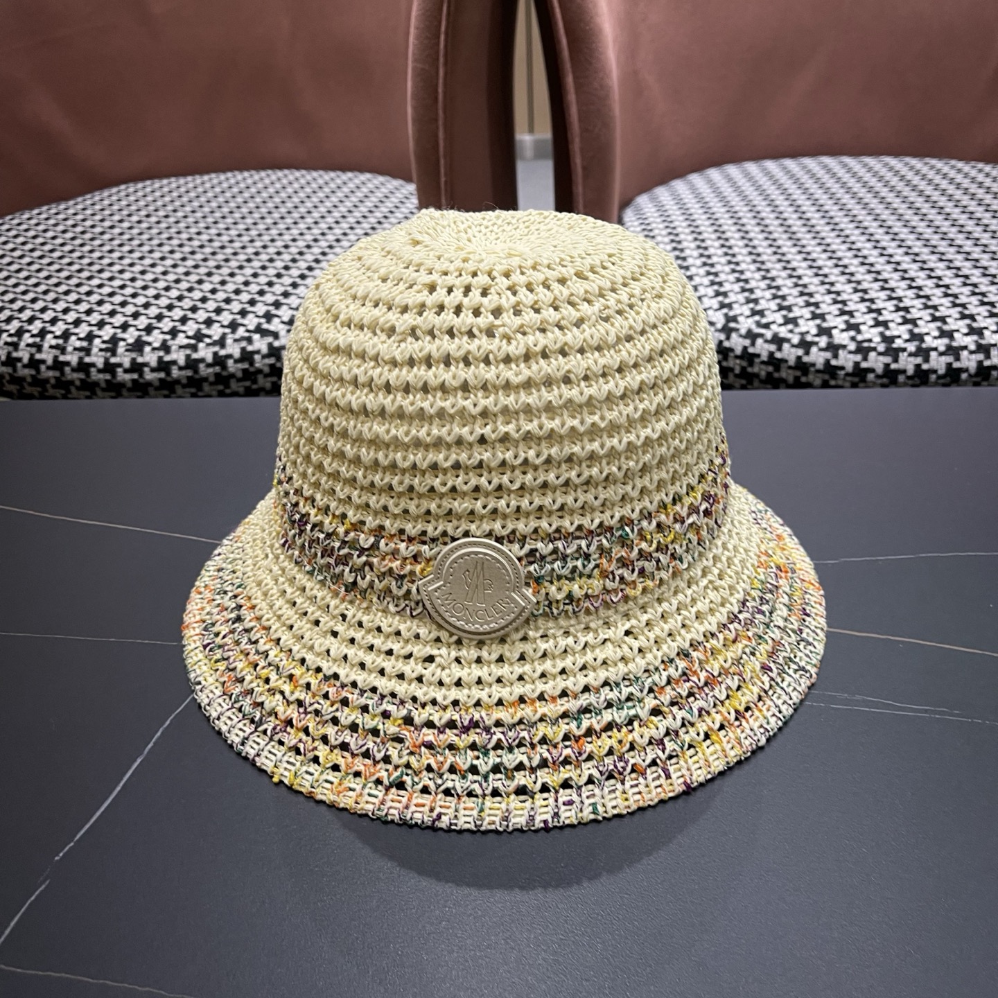 MONCLER（蒙口） 夏季针织镂空防晒遮阳渔夫帽女薄款透气彩色度假风编织草帽盆帽子