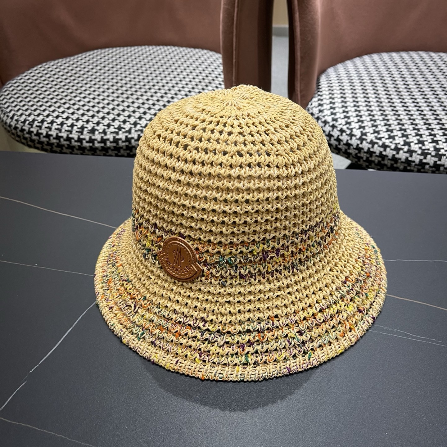 MONCLER（蒙口） 夏季针织镂空防晒遮阳渔夫帽女薄款透气彩色度假风编织草帽盆帽子