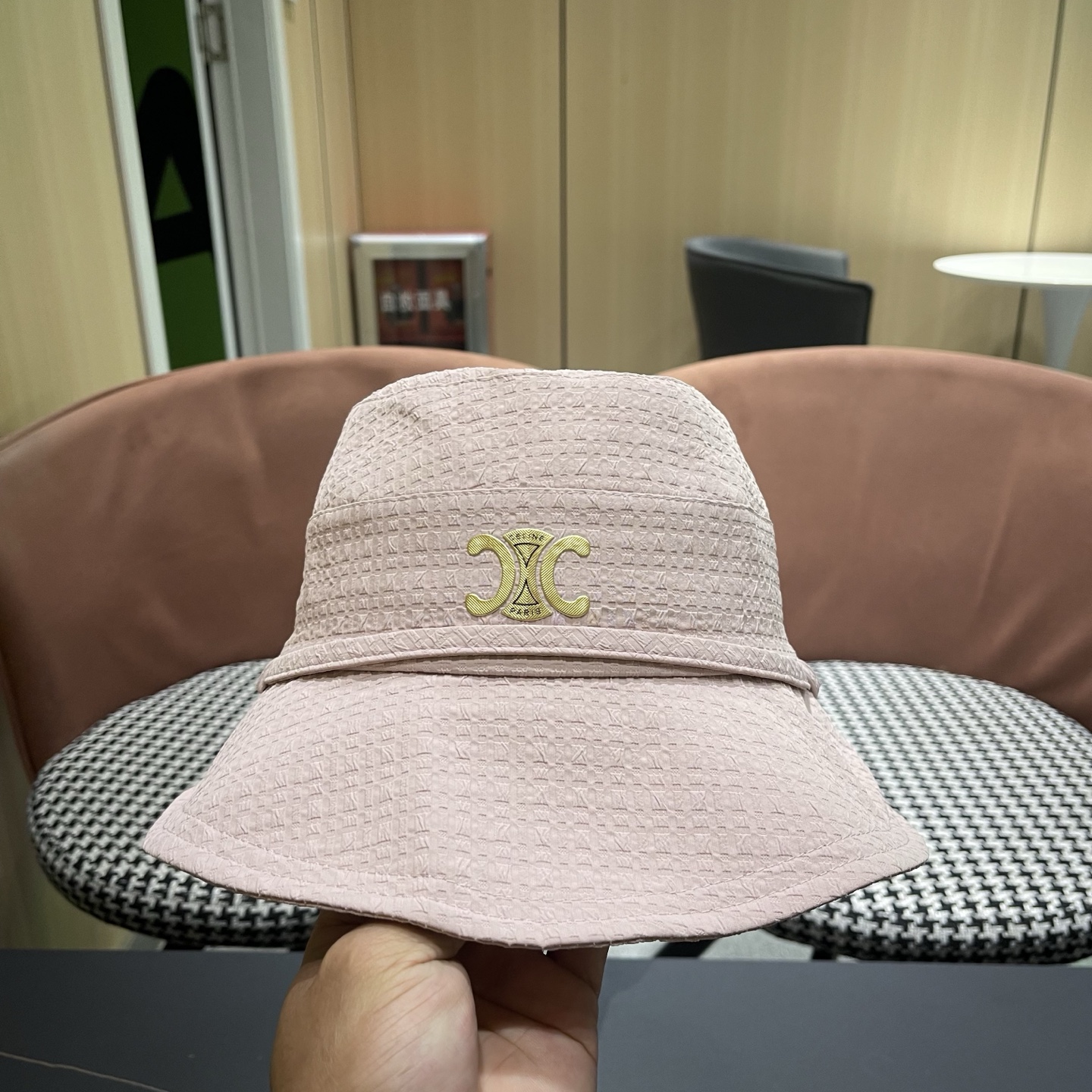 Celine 赛琳 时尚百搭蝴蝶结渔夫帽夏季2026新款户外防晒遮阳帽子大檐显脸小