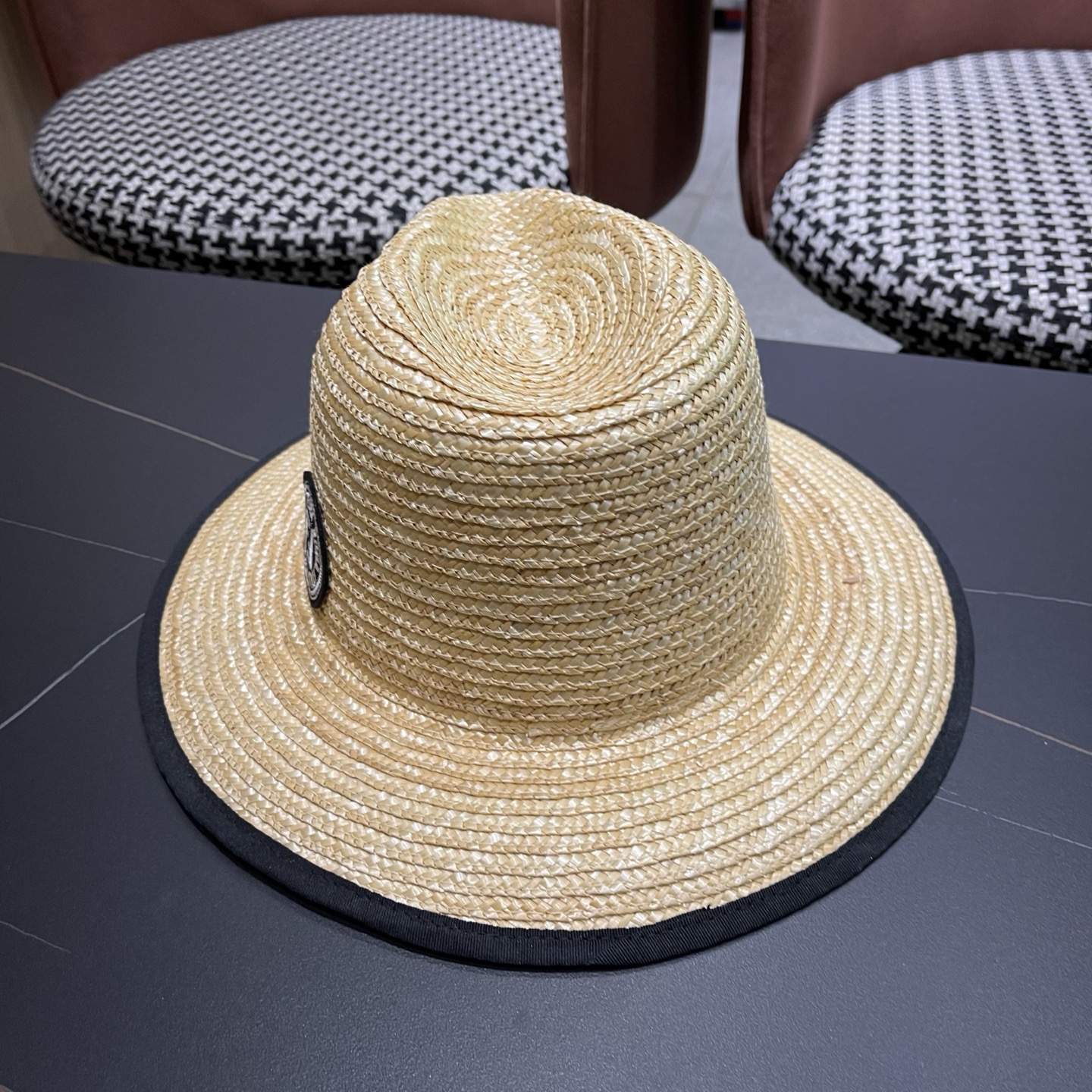 Fendi 芬迪 法式巴拿马草帽女式拍照系带海边度假大檐沙滩草编帽