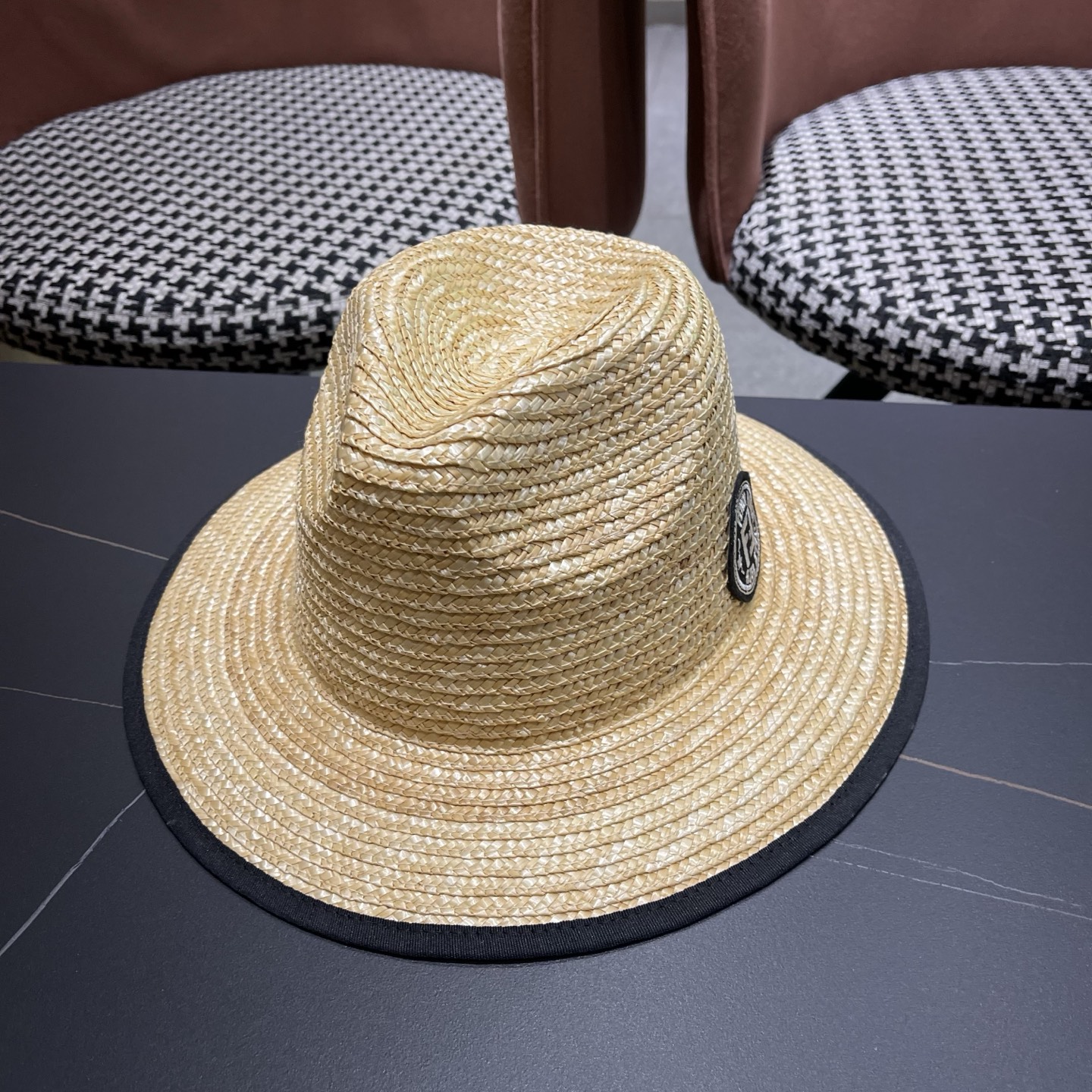 Fendi 芬迪 法式巴拿马草帽女式拍照系带海边度假大檐沙滩草编帽