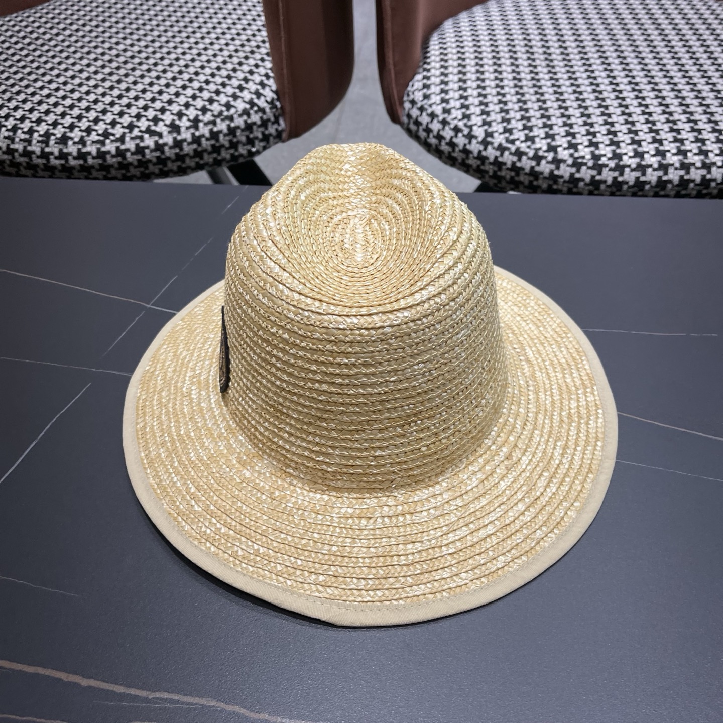 Fendi 芬迪 法式巴拿马草帽女式拍照系带海边度假大檐沙滩草编帽