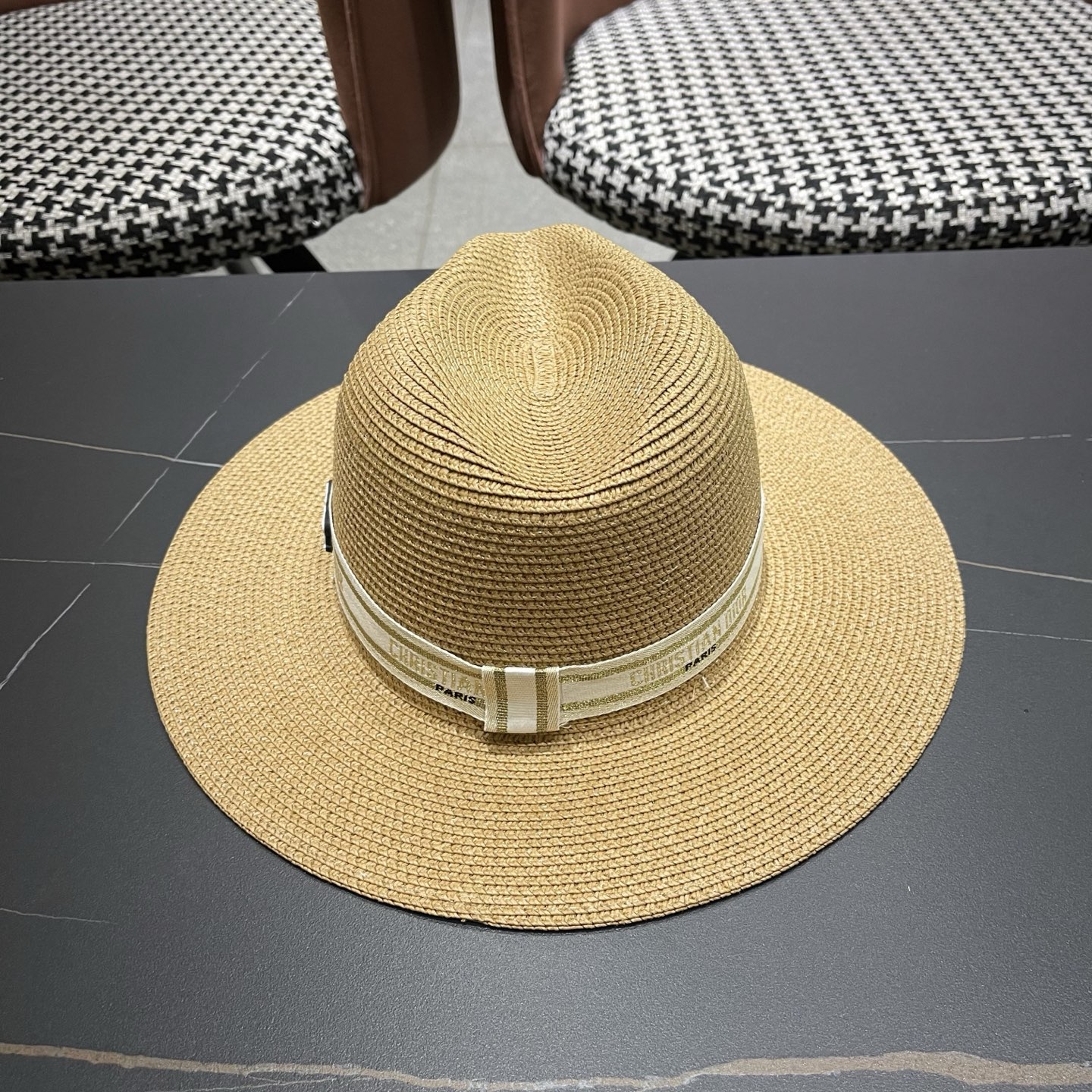 Dior迪奥 夏季草帽平檐草编沙滩帽子英伦遮阳亲子礼帽男女