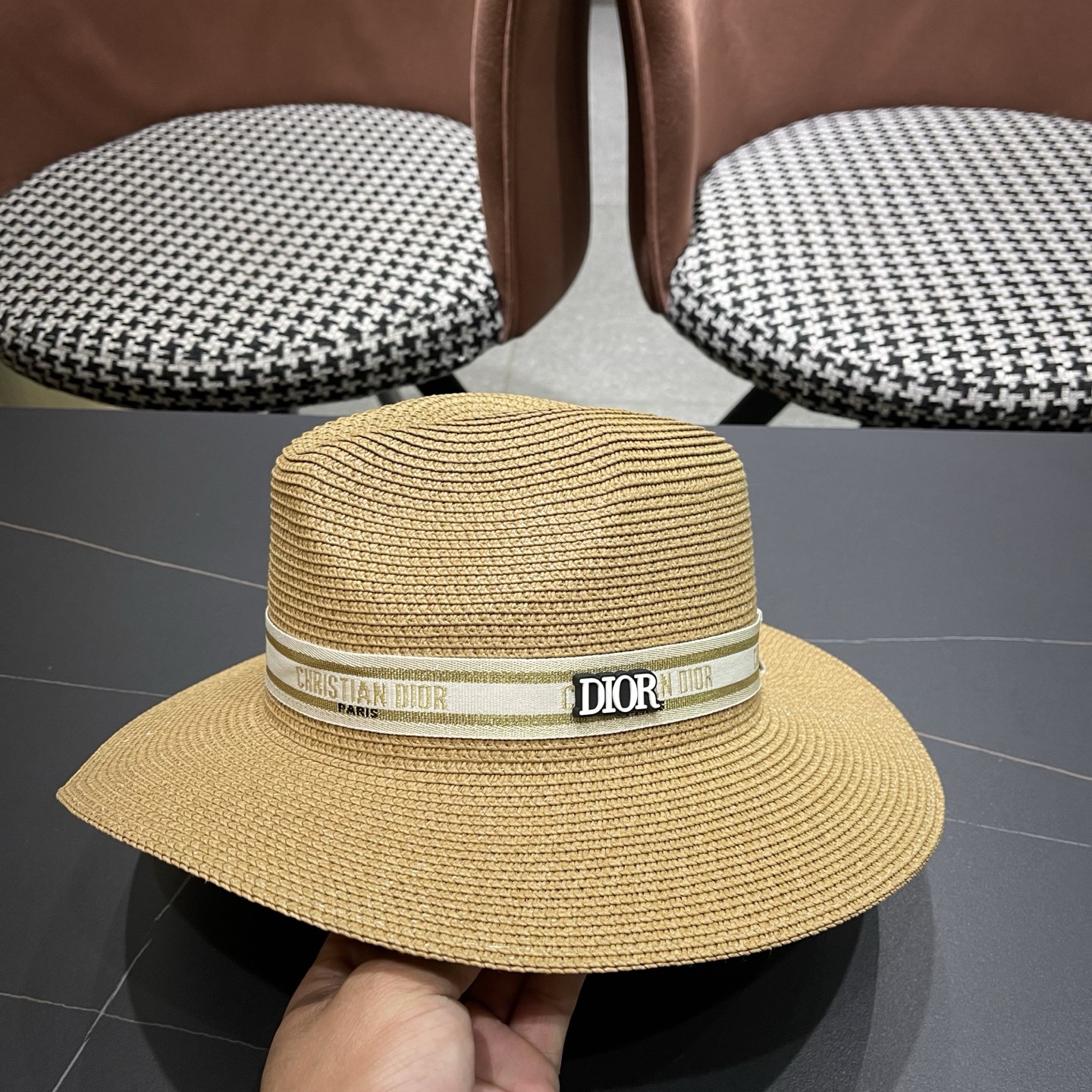 Dior迪奥 夏季草帽平檐草编沙滩帽子英伦遮阳亲子礼帽男女