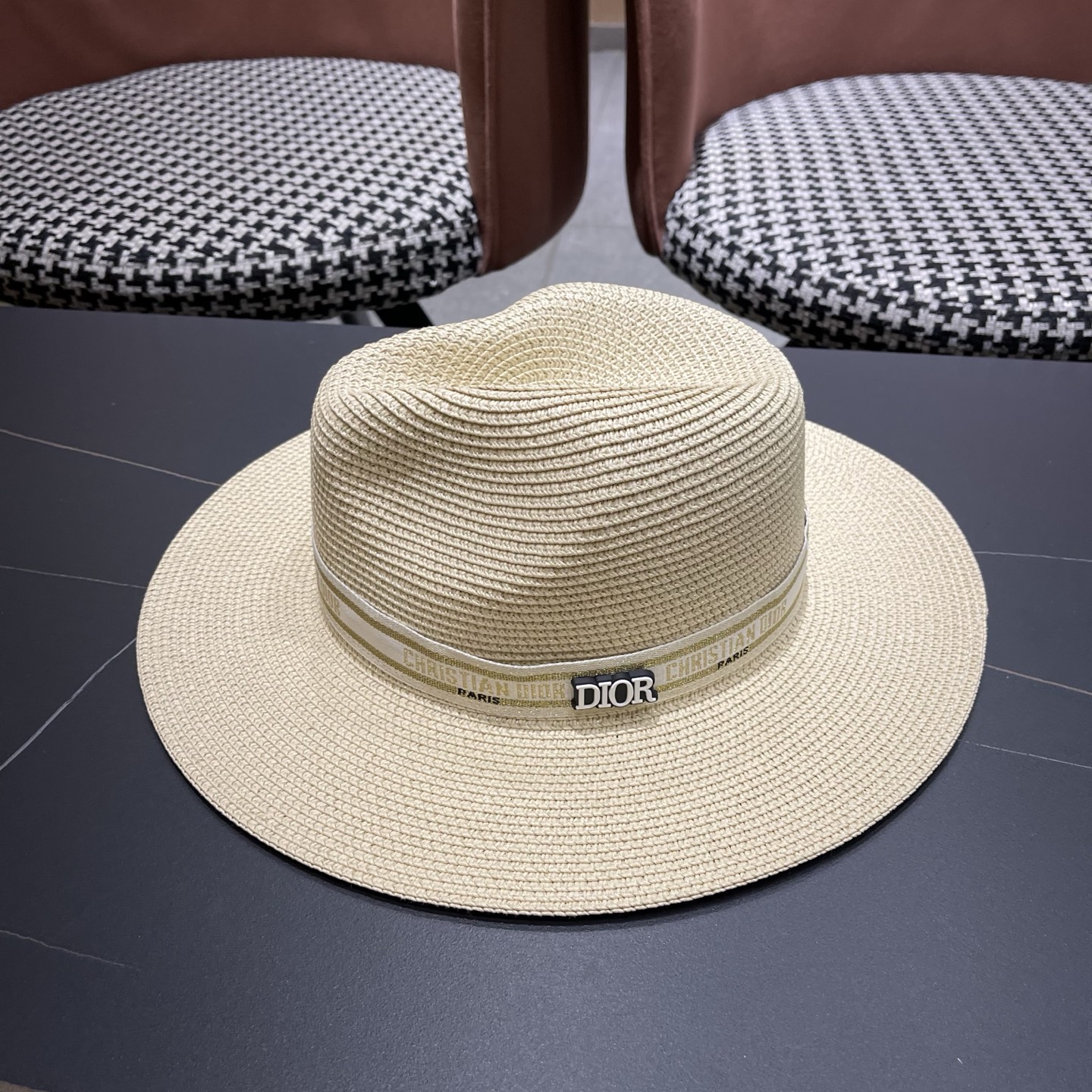 Dior迪奥 夏季草帽平檐草编沙滩帽子英伦遮阳亲子礼帽男女