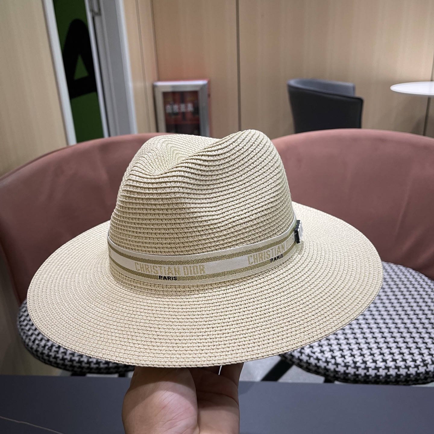 Dior迪奥 夏季草帽平檐草编沙滩帽子英伦遮阳亲子礼帽男女