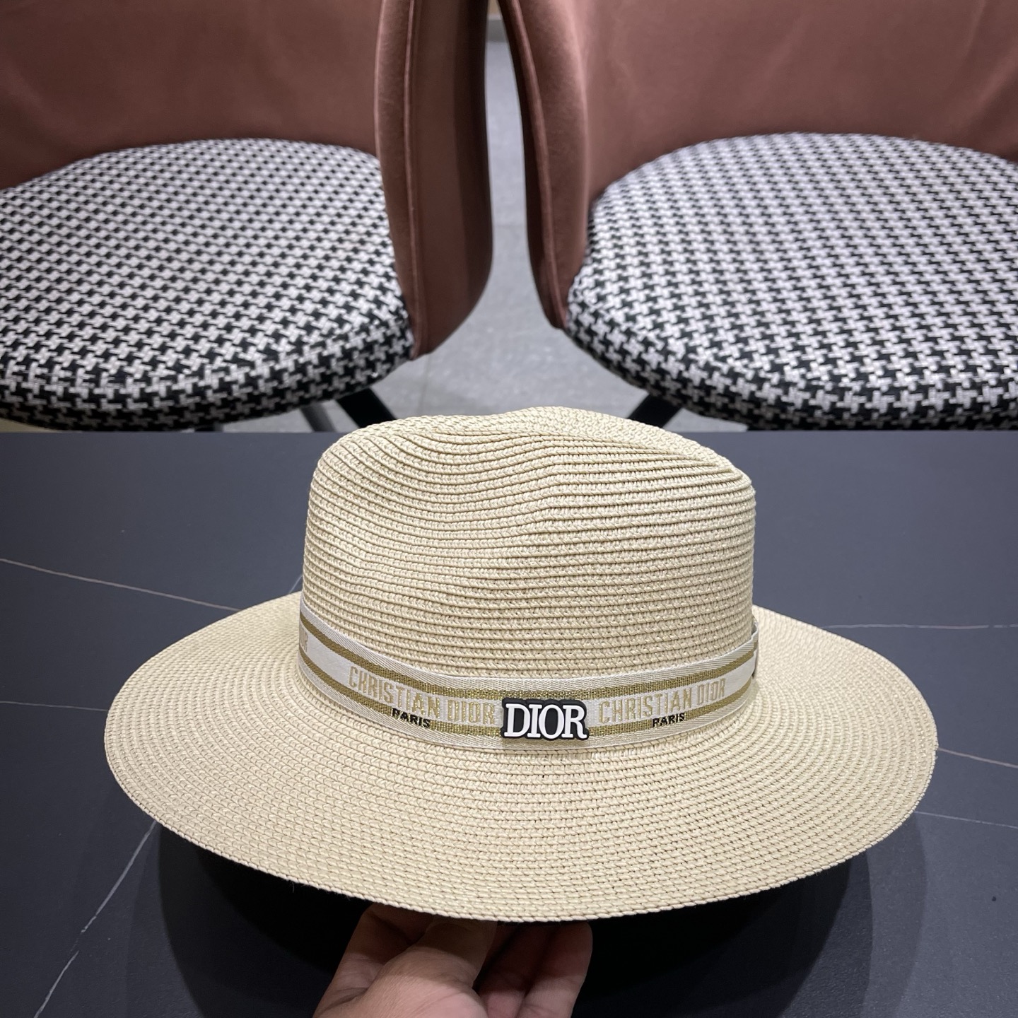 Dior迪奥 夏季草帽平檐草编沙滩帽子英伦遮阳亲子礼帽男女