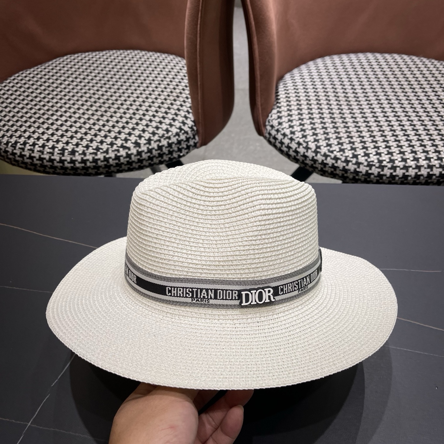 Dior迪奥 夏季草帽平檐草编沙滩帽子英伦遮阳亲子礼帽男女