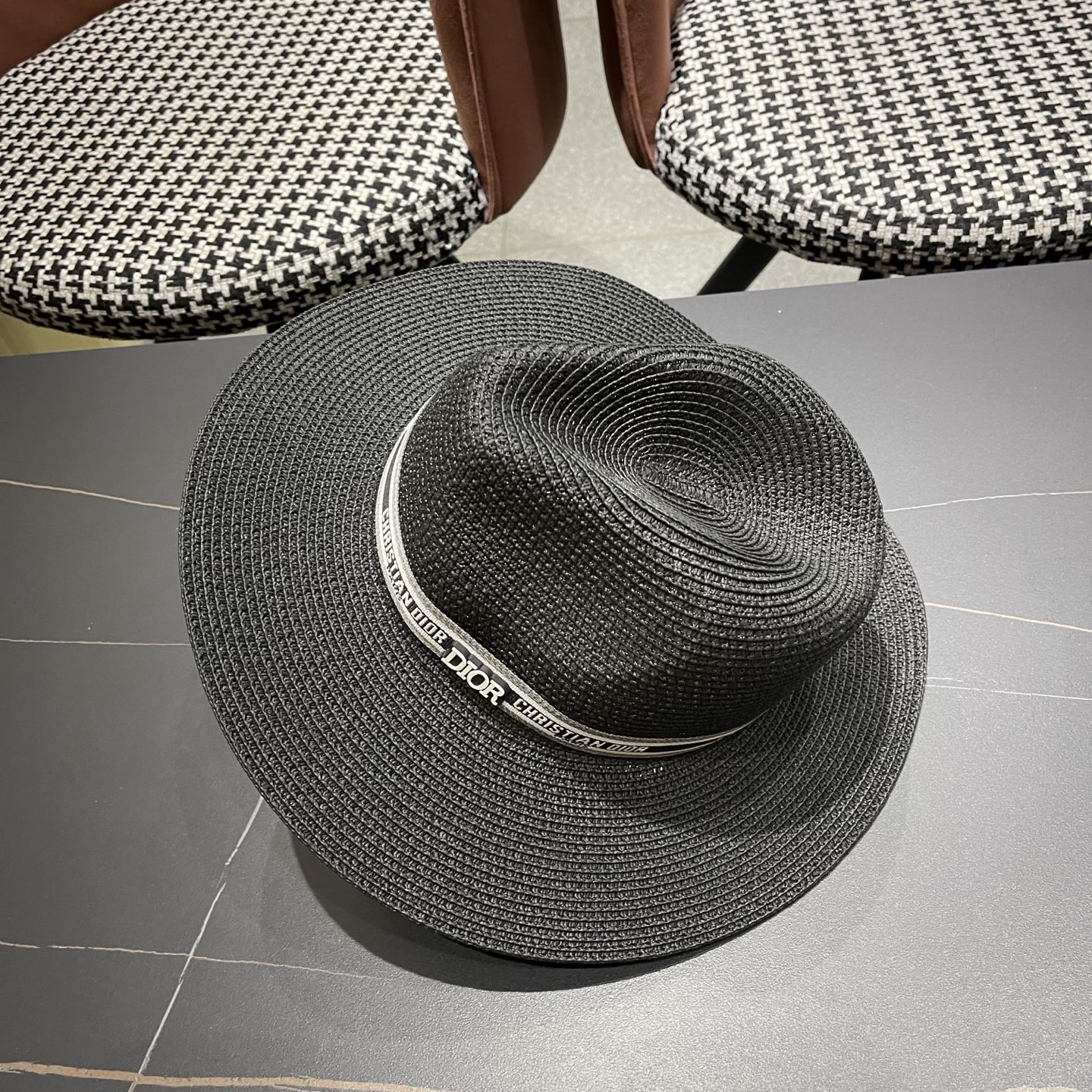 Dior迪奥 夏季草帽平檐草编沙滩帽子英伦遮阳亲子礼帽男女