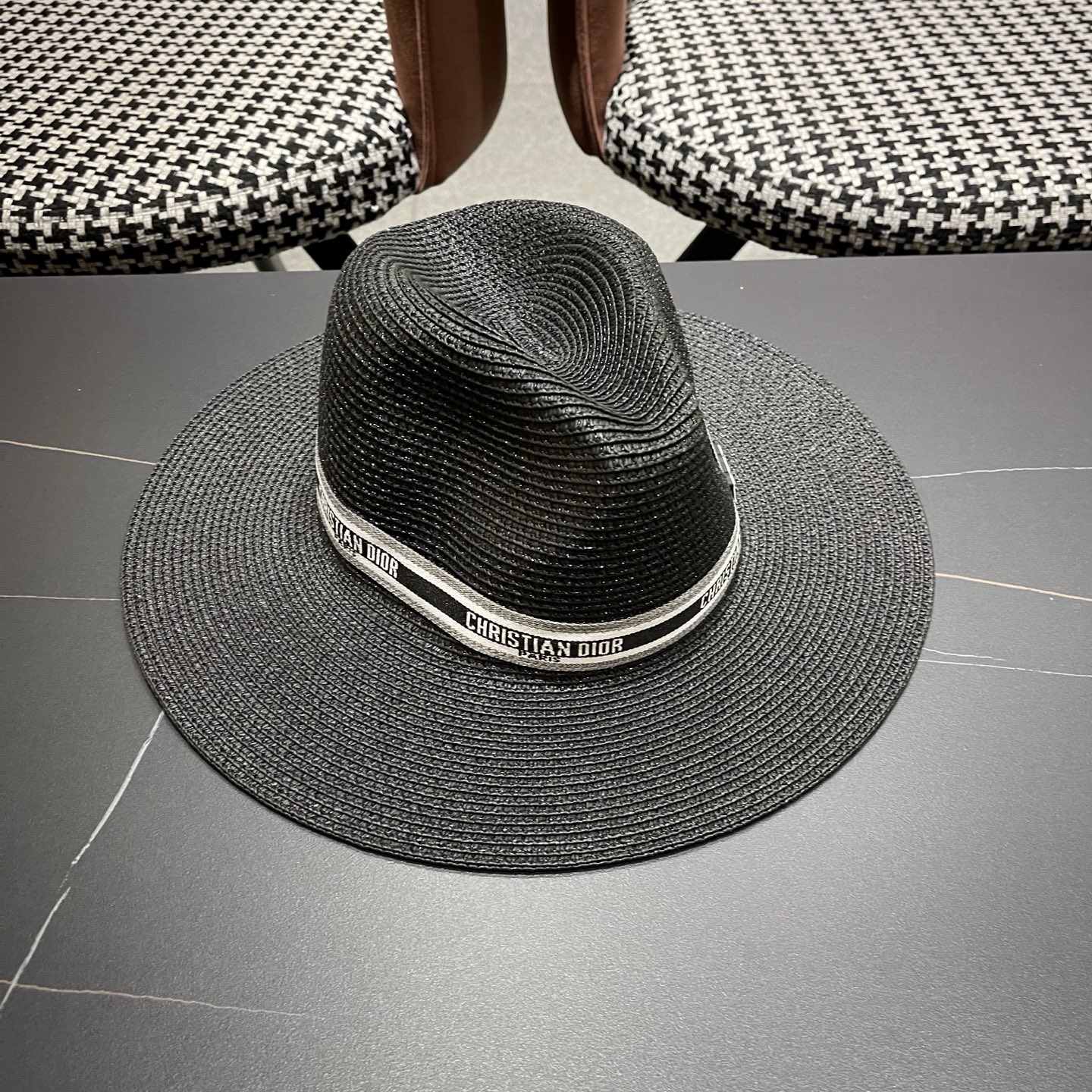 Dior迪奥 夏季草帽平檐草编沙滩帽子英伦遮阳亲子礼帽男女
