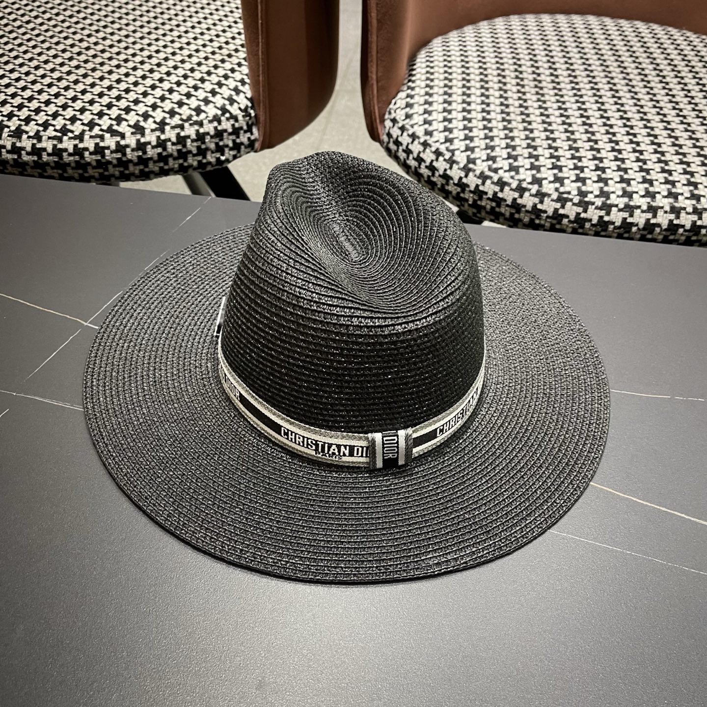 Dior迪奥 夏季草帽平檐草编沙滩帽子英伦遮阳亲子礼帽男女