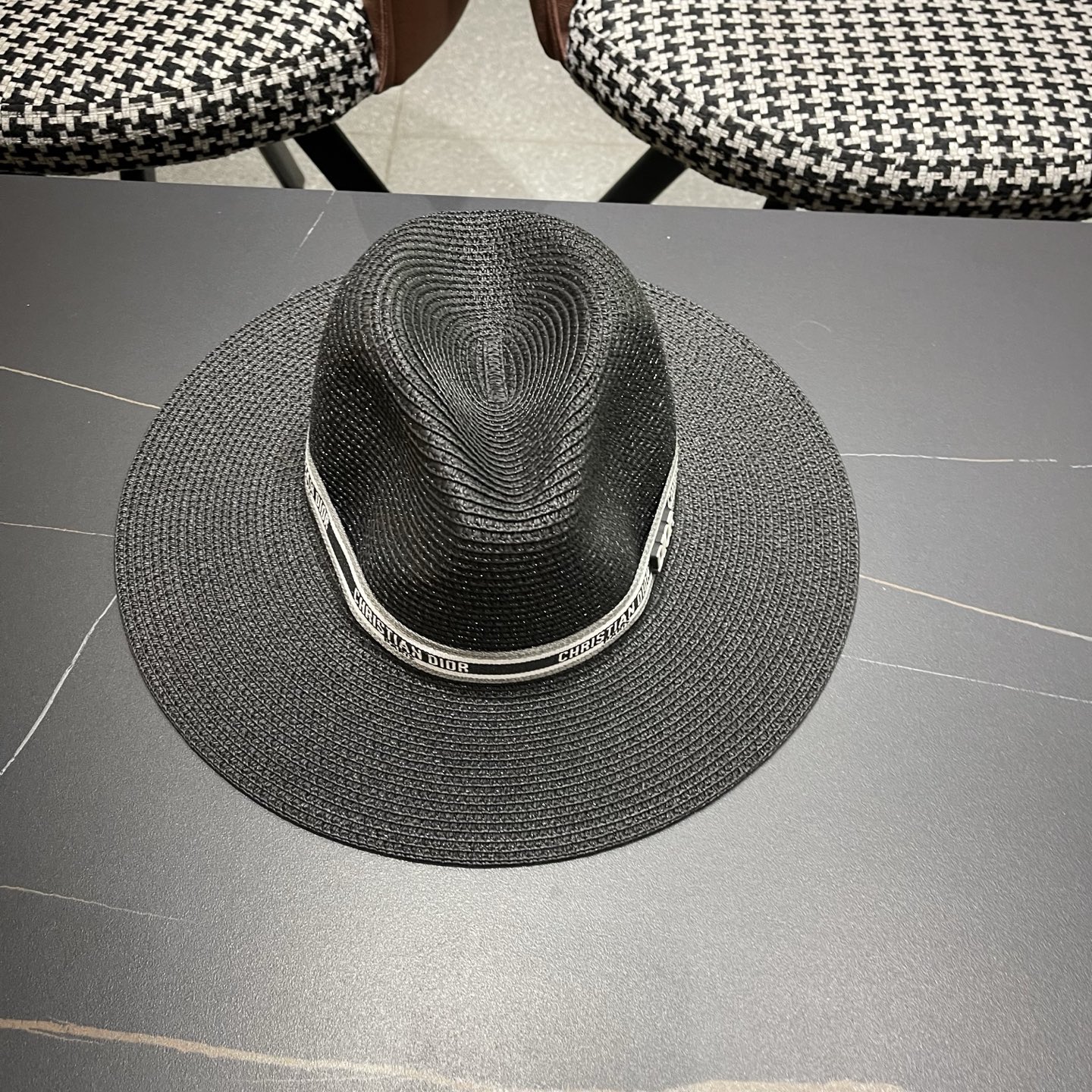 Dior迪奥 夏季草帽平檐草编沙滩帽子英伦遮阳亲子礼帽男女