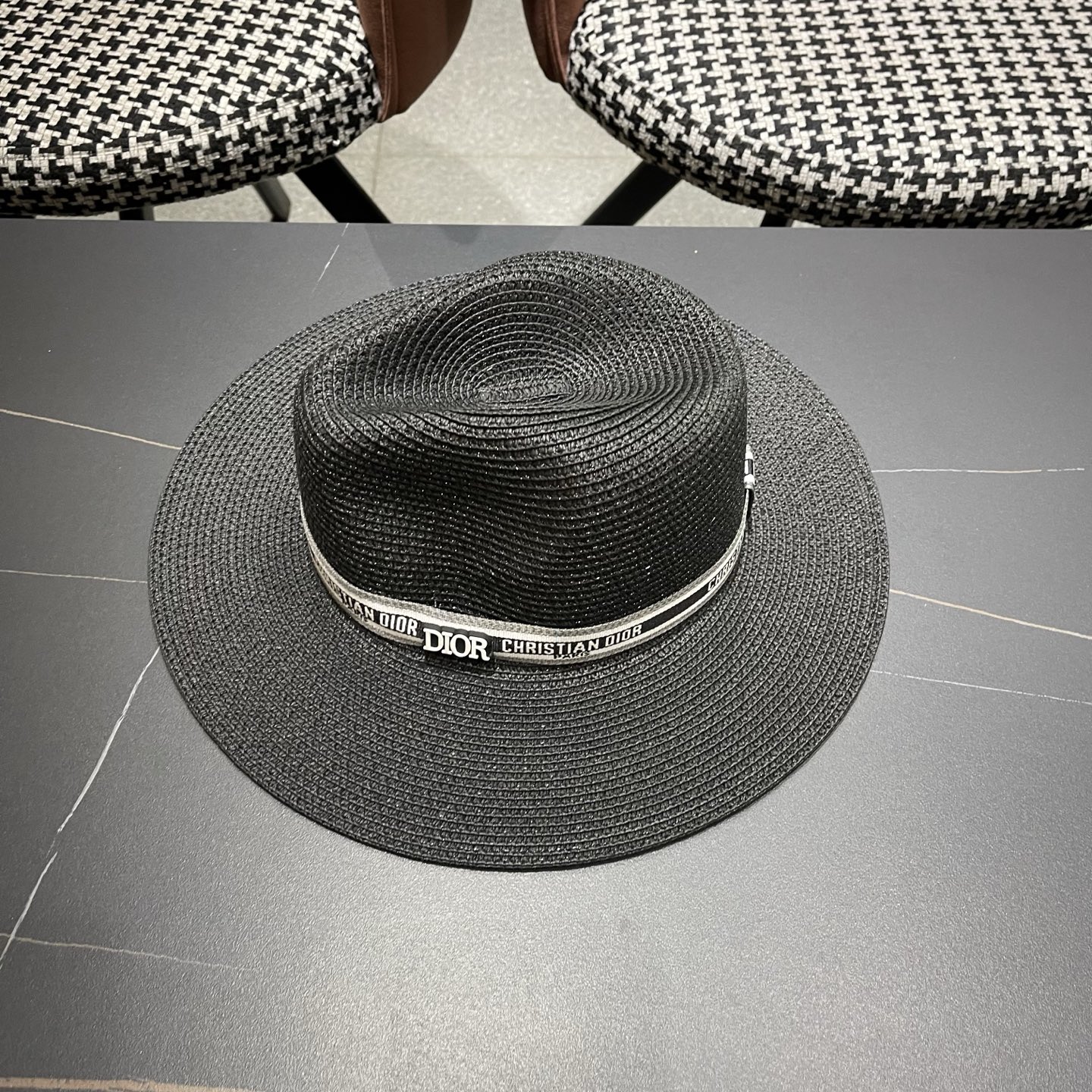 Dior迪奥 夏季草帽平檐草编沙滩帽子英伦遮阳亲子礼帽男女