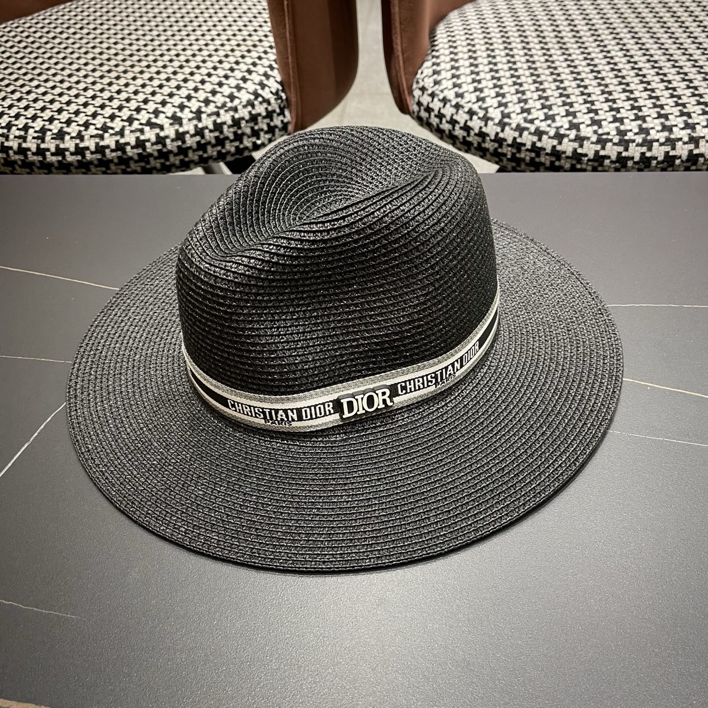 Dior迪奥 夏季草帽平檐草编沙滩帽子英伦遮阳亲子礼帽男女