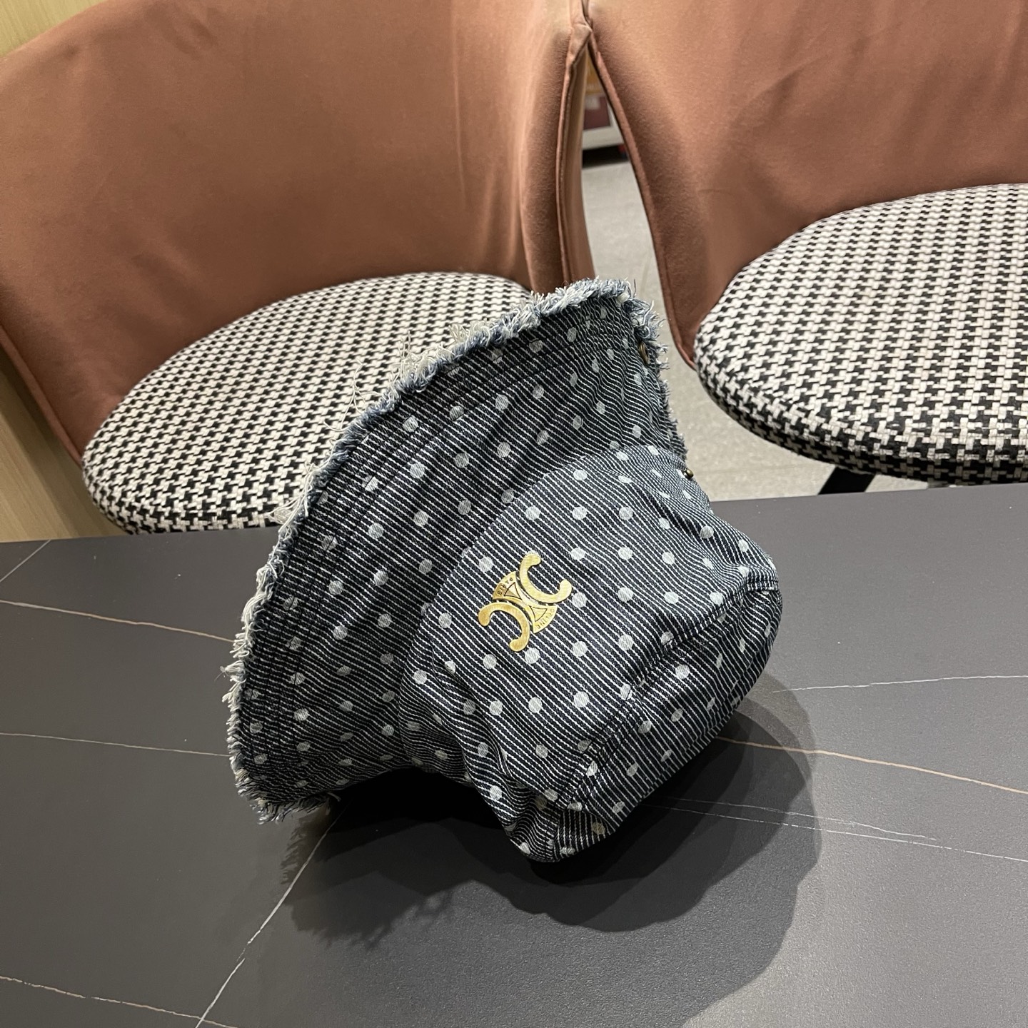 Celine 赛琳 星星条纹牛仔渔夫帽女春夏大帽檐系带显脸 小盆帽户外徒步登山帽子