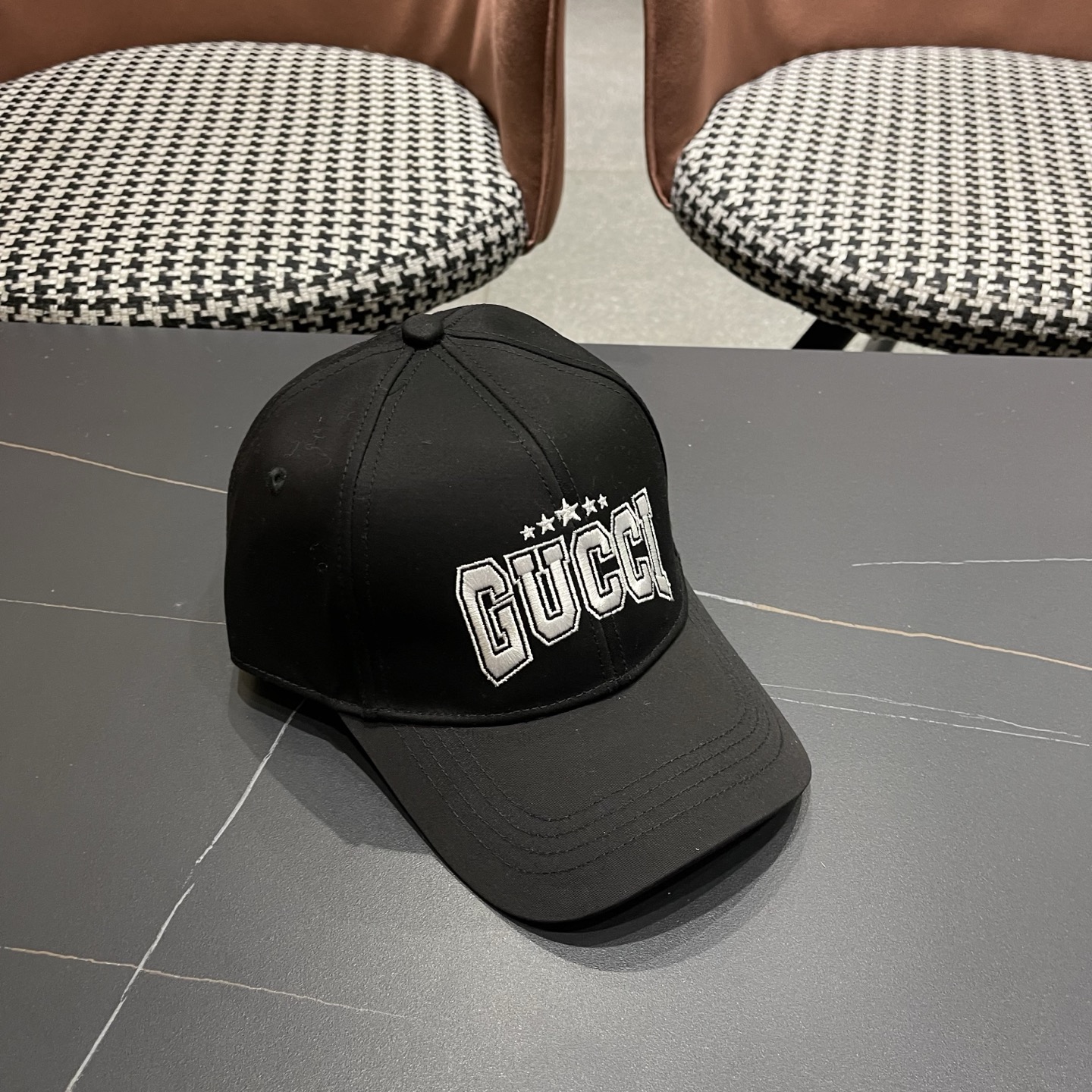 古奇棒球帽♥️GUCCI🧢官网新品，棒球帽，原单品质火爆来袭 高档大气上档次！低调奢华，方便携带！跑量！