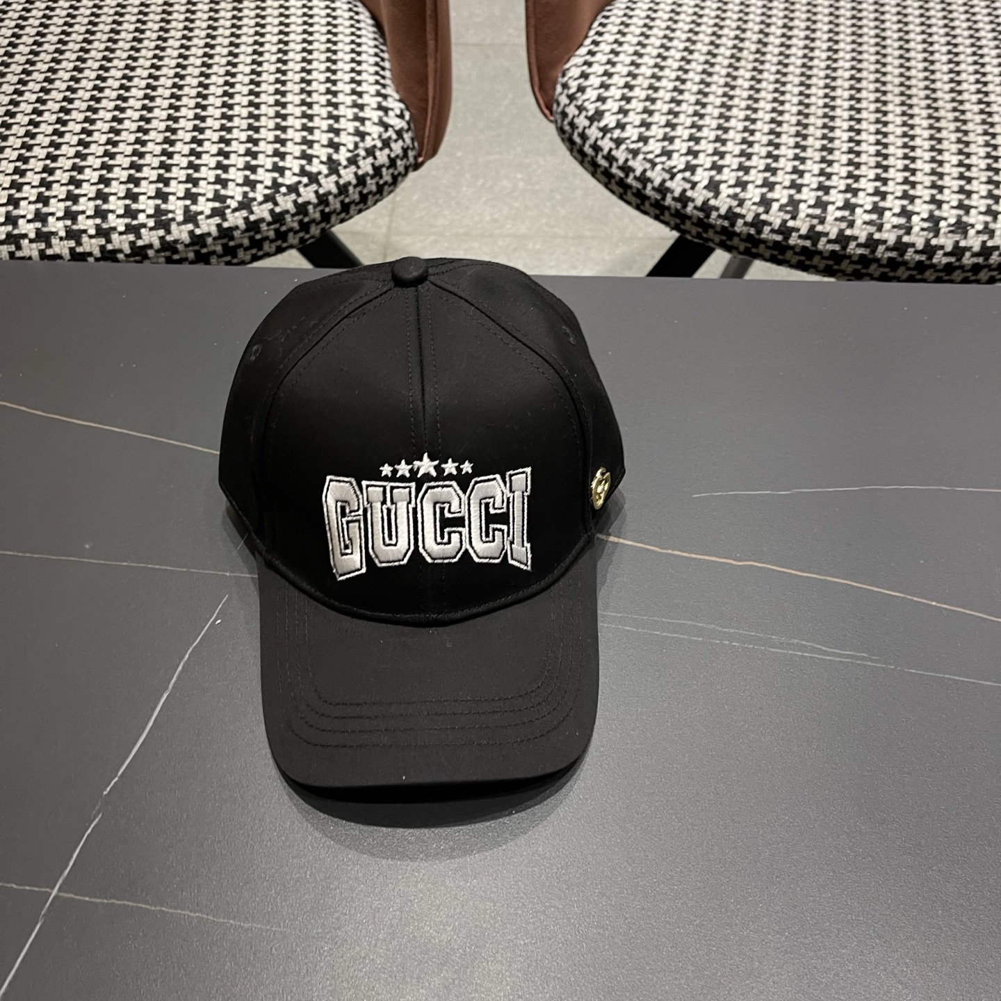 古奇棒球帽♥️GUCCI🧢官网新品，棒球帽，原单品质火爆来袭 高档大气上档次！低调奢华，方便携带！跑量！
