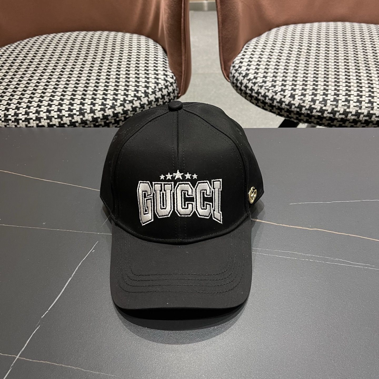 古奇棒球帽♥️GUCCI🧢官网新品，棒球帽，原单品质火爆来袭 高档大气上档次！低调奢华，方便携带！跑量！