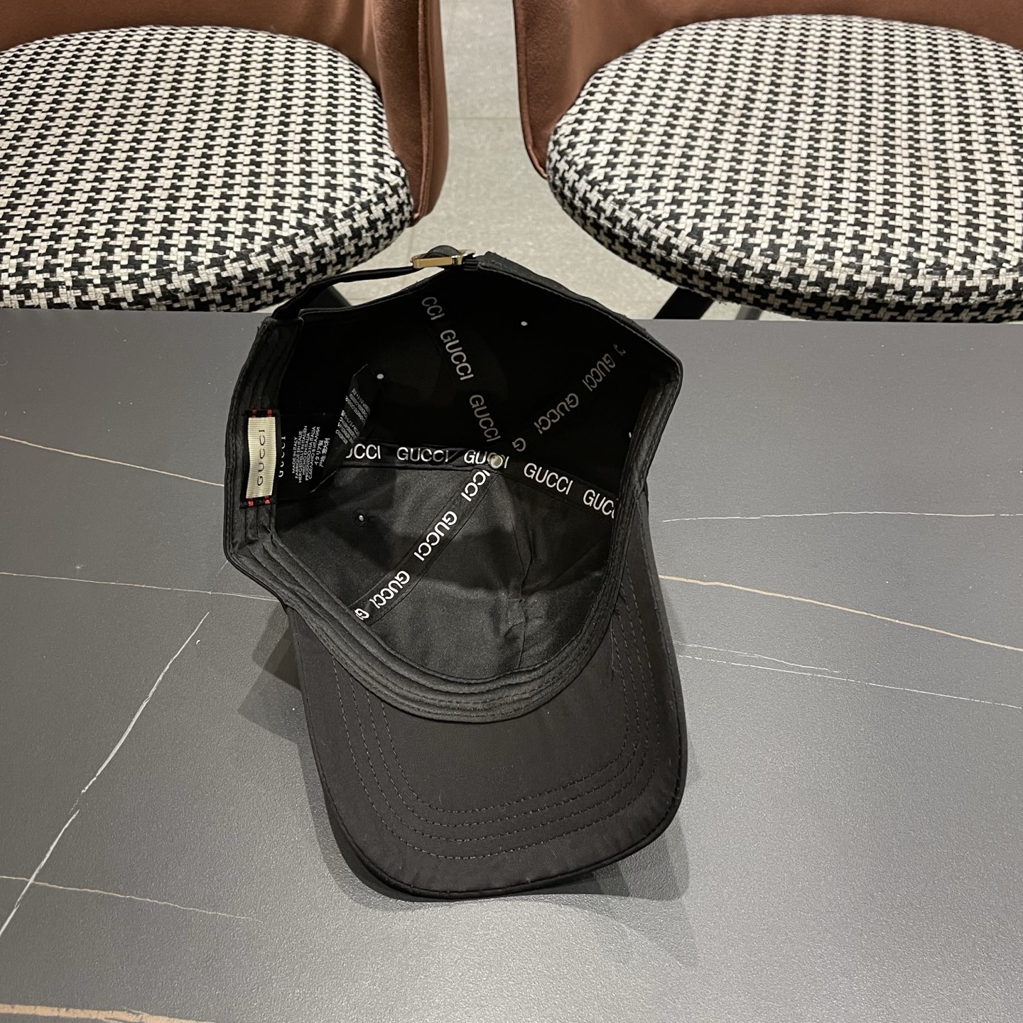 古奇棒球帽♥️GUCCI🧢官网新品，棒球帽，原单品质火爆来袭 高档大气上档次！低调奢华，方便携带！跑量！