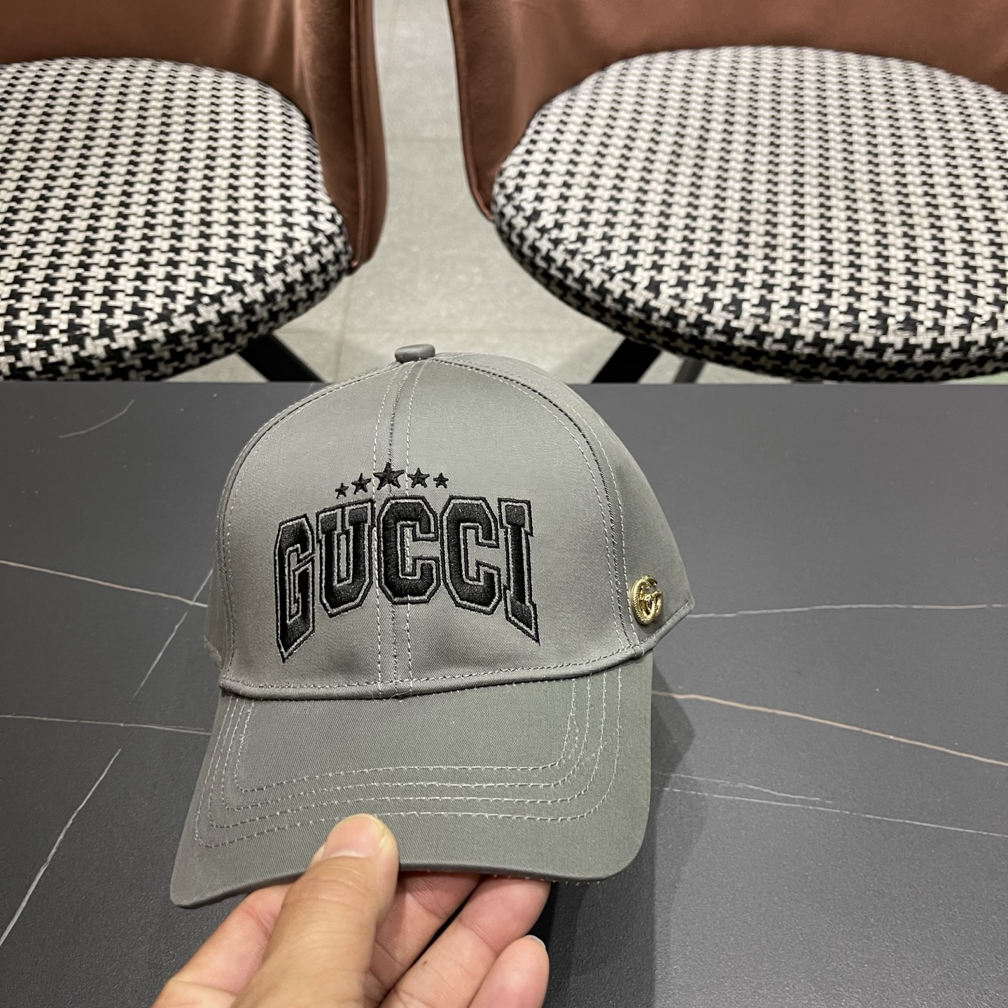 古奇棒球帽♥️GUCCI🧢官网新品，棒球帽，原单品质火爆来袭 高档大气上档次！低调奢华，方便携带！跑量！