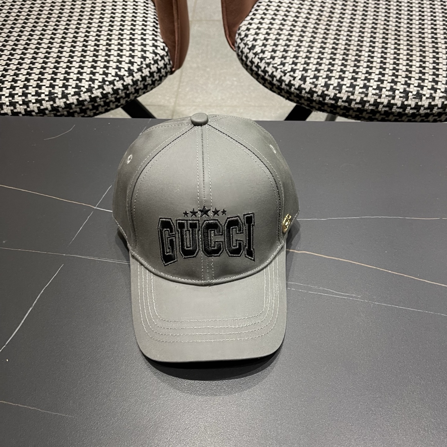 古奇棒球帽♥️GUCCI🧢官网新品，棒球帽，原单品质火爆来袭 高档大气上档次！低调奢华，方便携带！跑量！