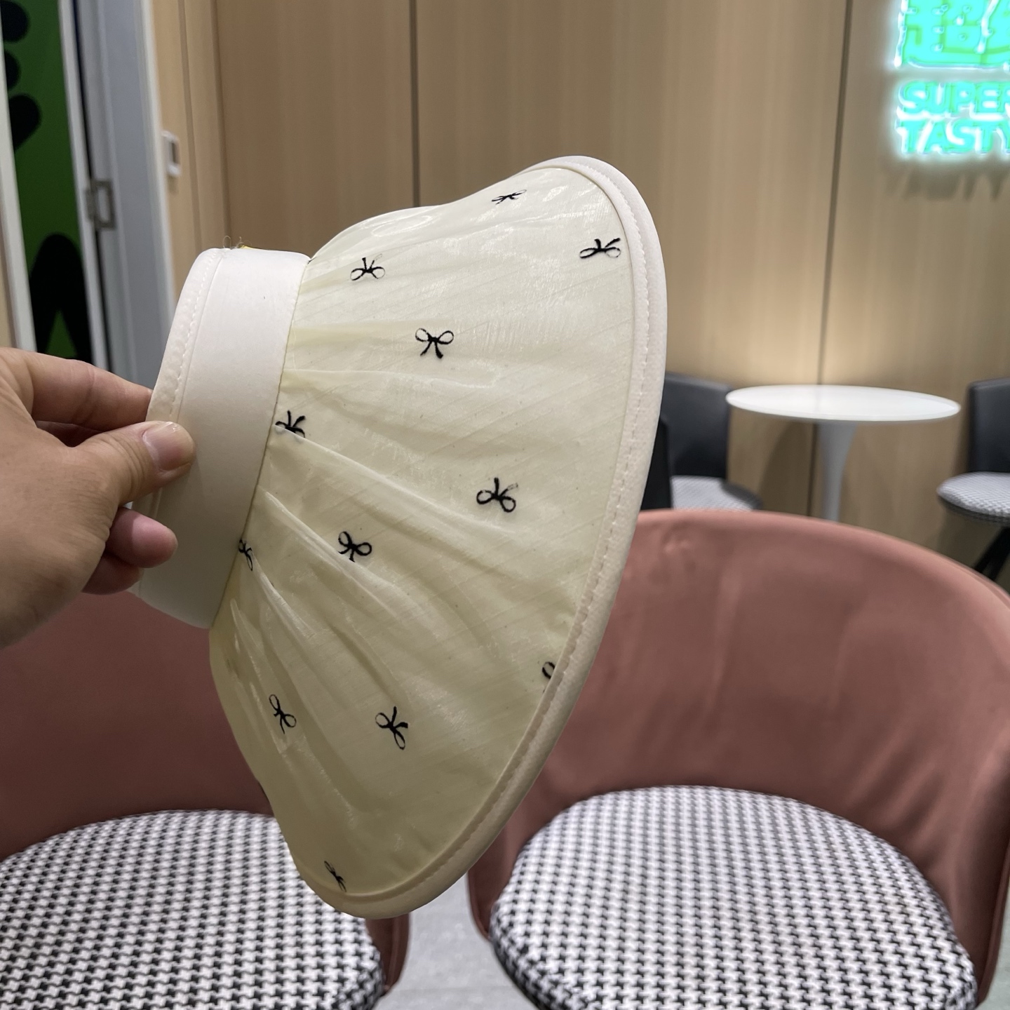 PRADA普拉达 空顶帽可折叠蕾丝夏季防晒遮阳帽大帽 檐防紫外线编织太阳帽子