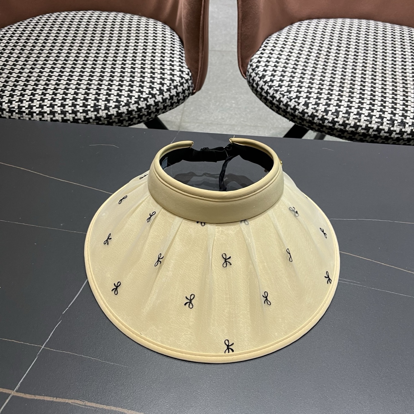 PRADA普拉达 空顶帽可折叠蕾丝夏季防晒遮阳帽大帽 檐防紫外线编织太阳帽子