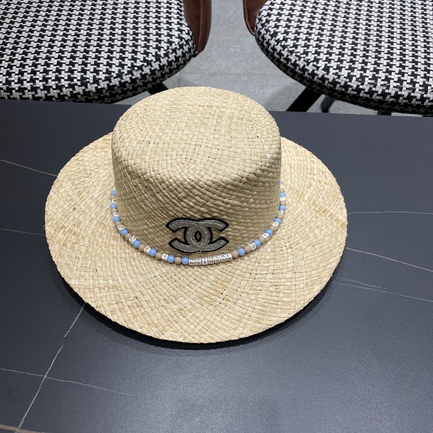 CHANEL香奈儿 简约串珠民族风平顶草帽男女夏季百搭草编防晒遮阳帽子海边沙滩帽