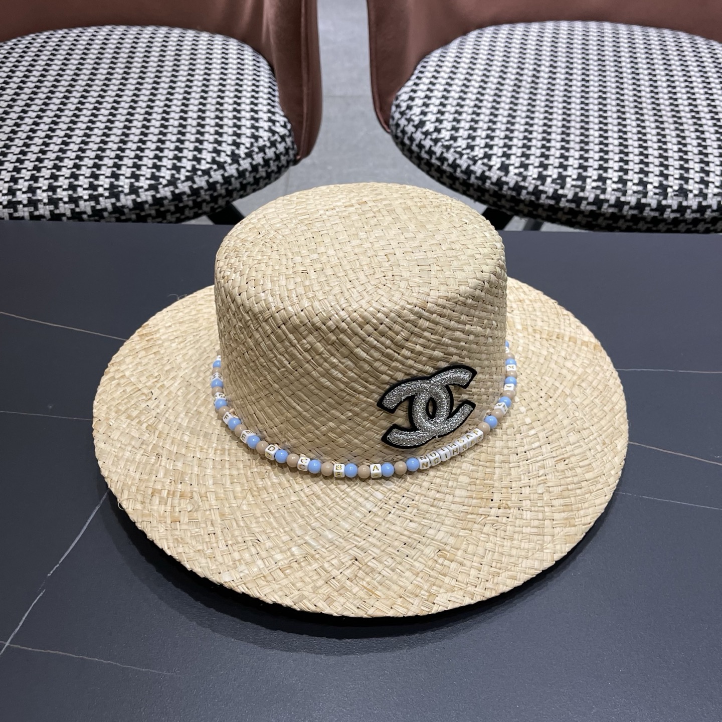 CHANEL香奈儿 简约串珠民族风平顶草帽男女夏季百搭草编防晒遮阳帽子海边沙滩帽