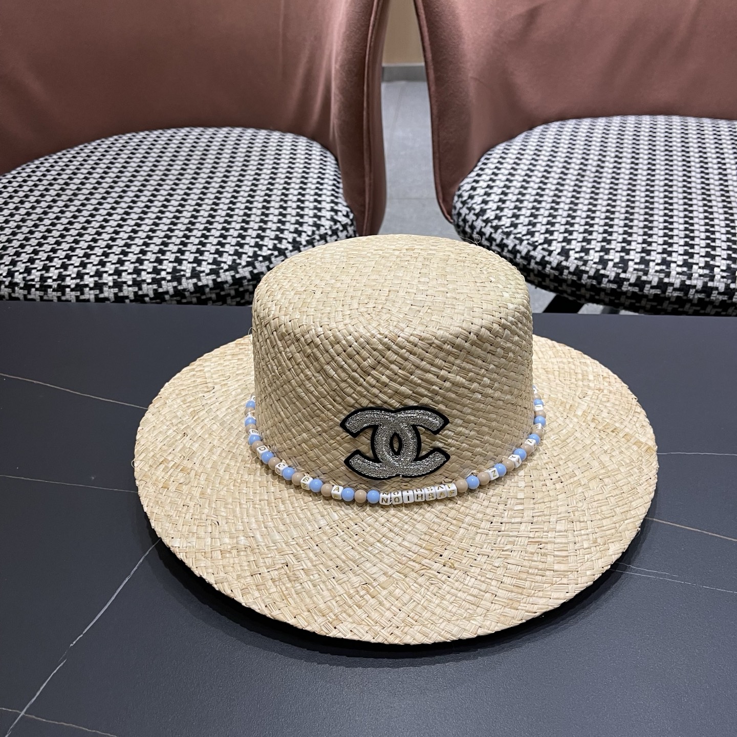 CHANEL香奈儿 简约串珠民族风平顶草帽男女夏季百搭草编防晒遮阳帽子海边沙滩帽