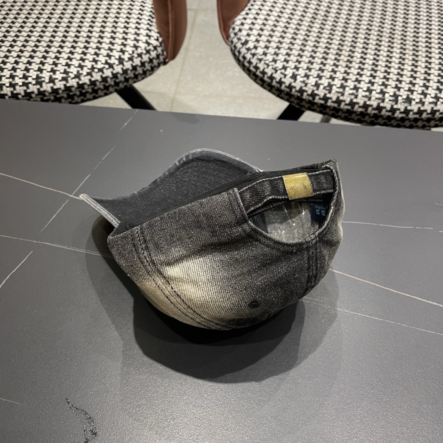 路易威登牛仔洗水棒球帽 LouisVuitton😍新款LV棒球帽，高端大气，百搭款🤗男女通用！跑量！