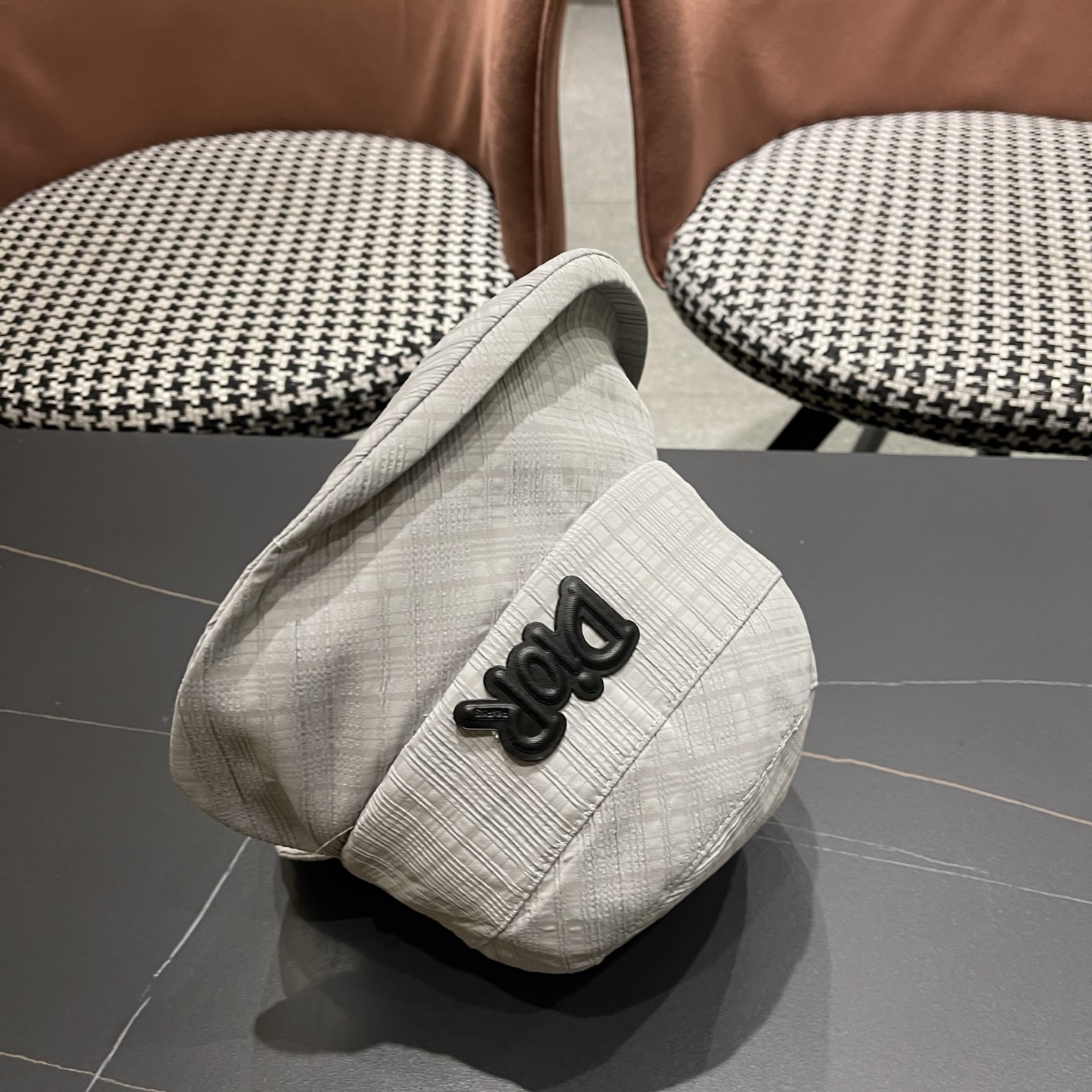 迪奥Dior 帽子女春夏新款防晒遮阳帽户外卷边透气日系盆帽显脸小渔夫帽子潮